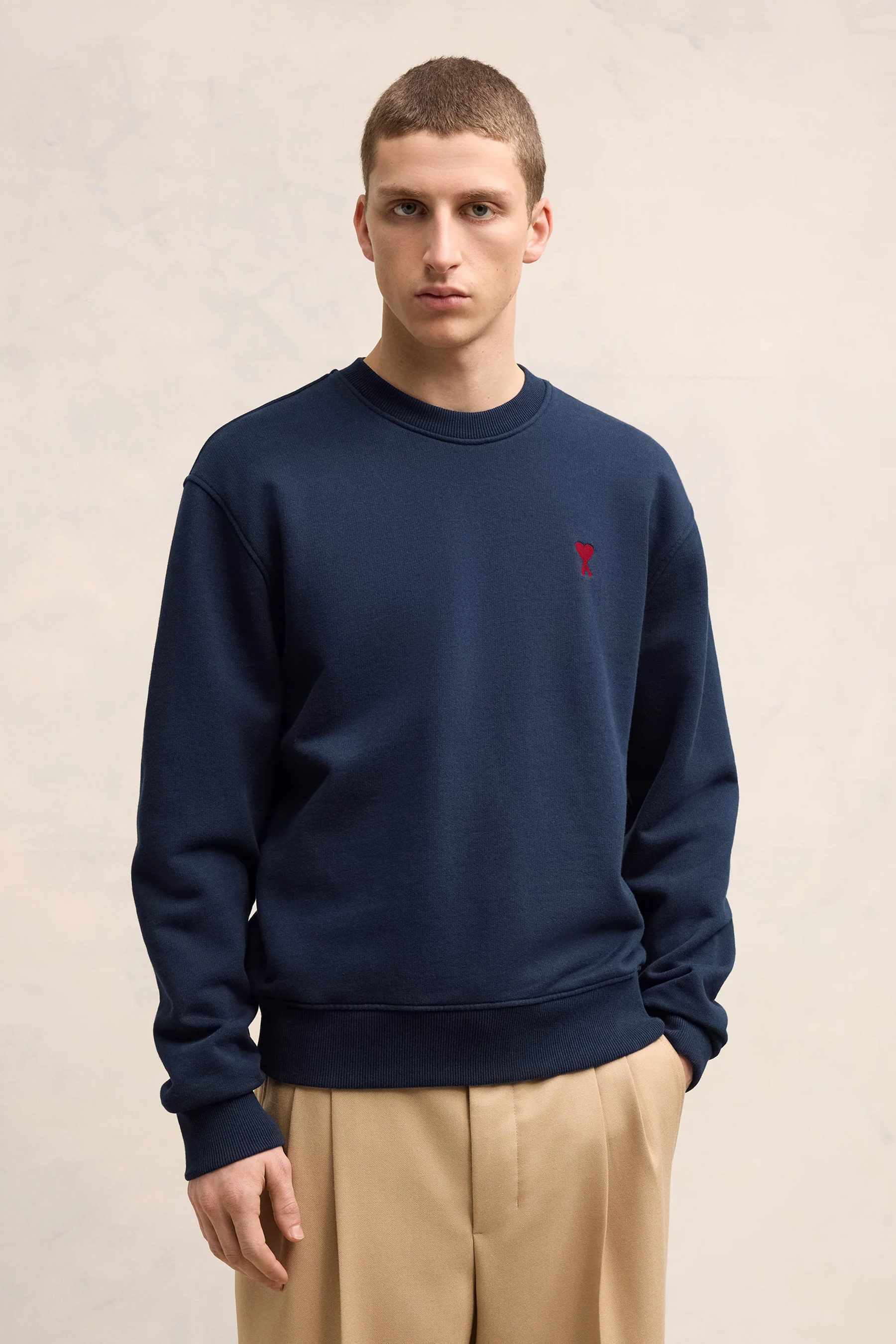 AMI PARIS Classic Fit Ami De Coeur Organic Cotton Fleece Sweatshirt AMI PARIS Classic Fit Ami De Coeur Organic Cotton Fleece Sweatshirt