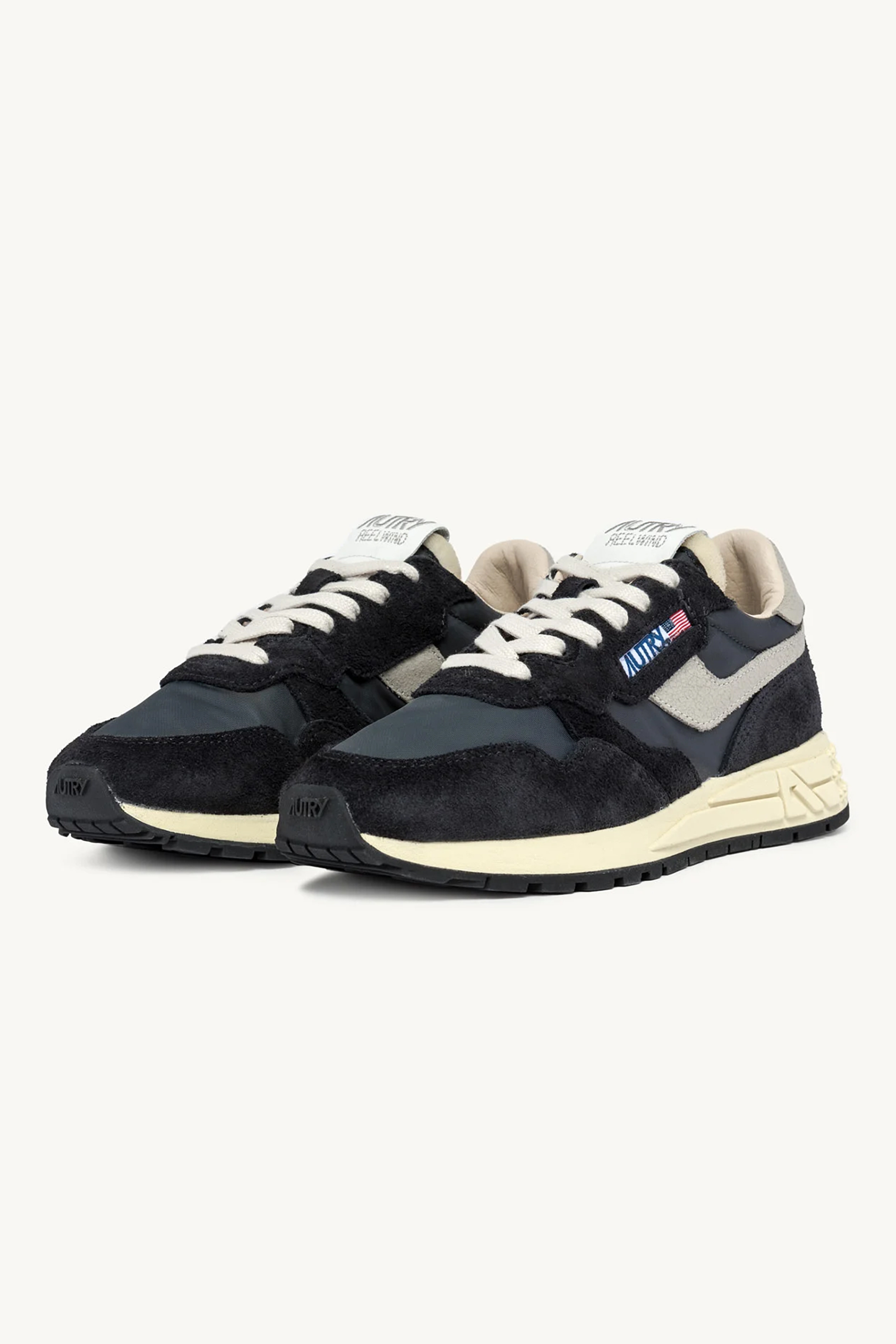 AUTRY Nylon, Suede & Craquelé Leather Sneakers Reelwind Low Bekleidung, Schuhwerk, Schuh, Sneaker, Wildleder