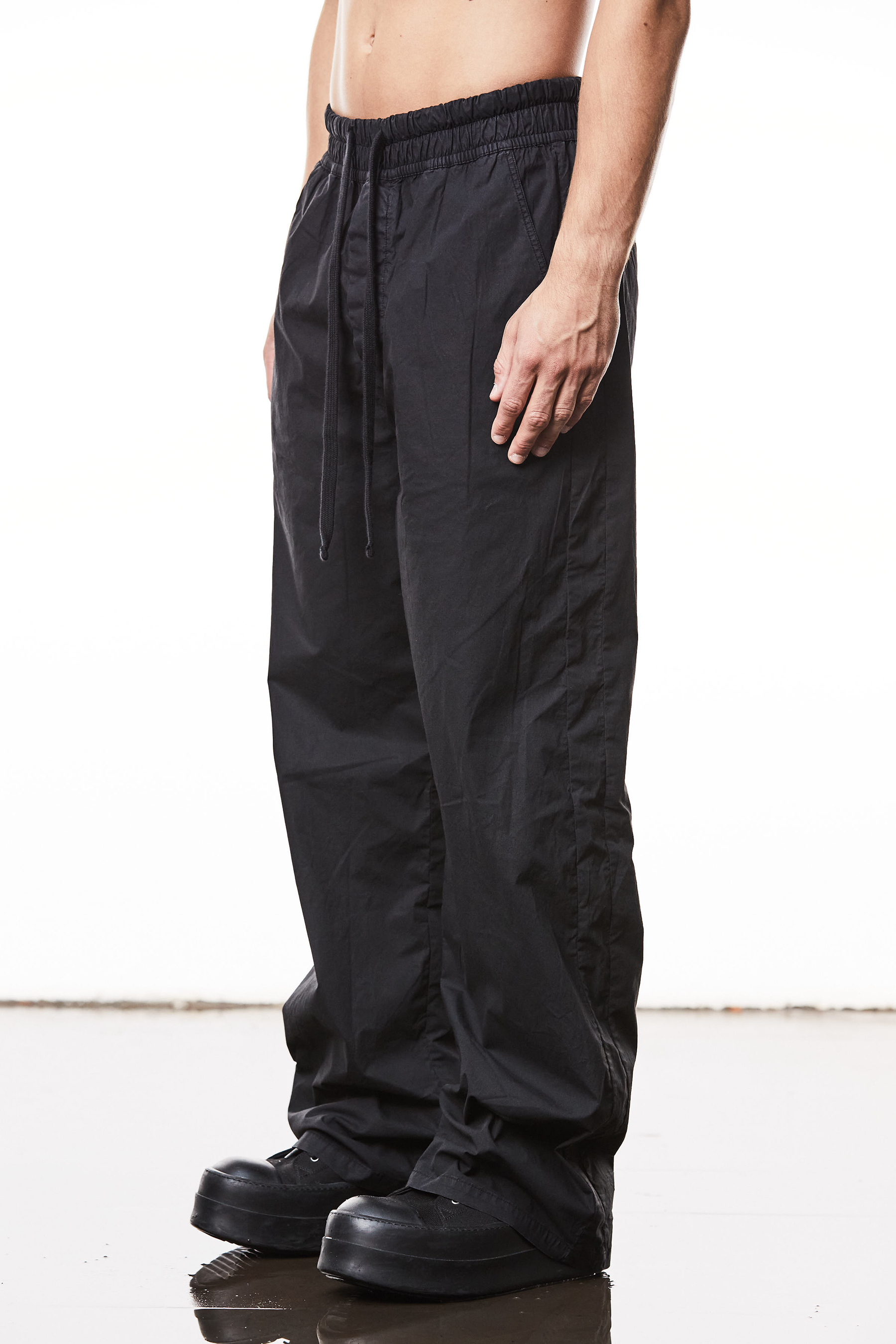 THOM KROM Wide Leg Washed Crashed Cotton Stretch Pants THOM KROM Wide Leg Washed Crashed Cotton Stretch Pants