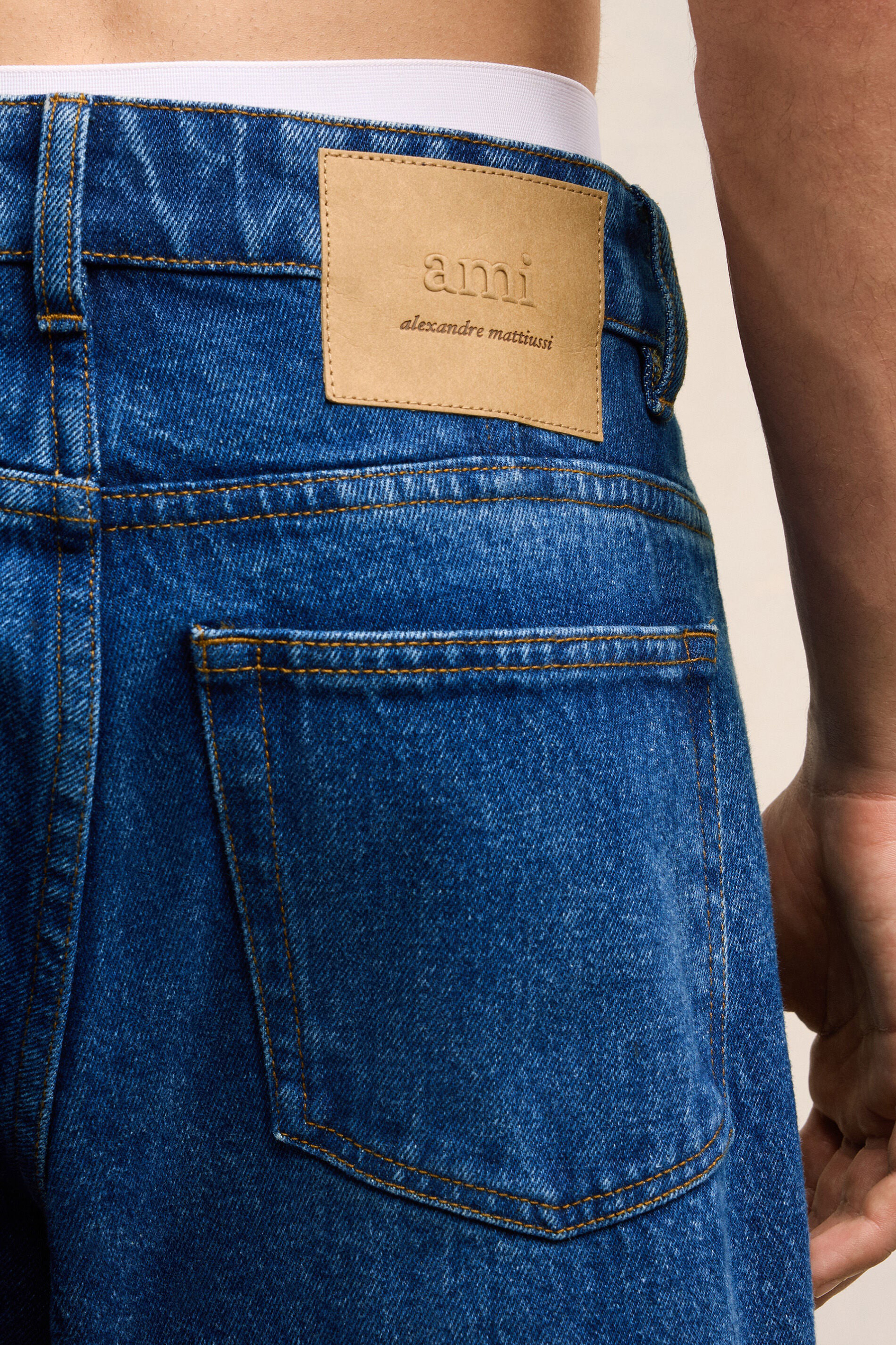 AMI PARIS Tapered Fit Cotton Denim Jeans AMI PARIS Tapered Fit Cotton Denim Jeans