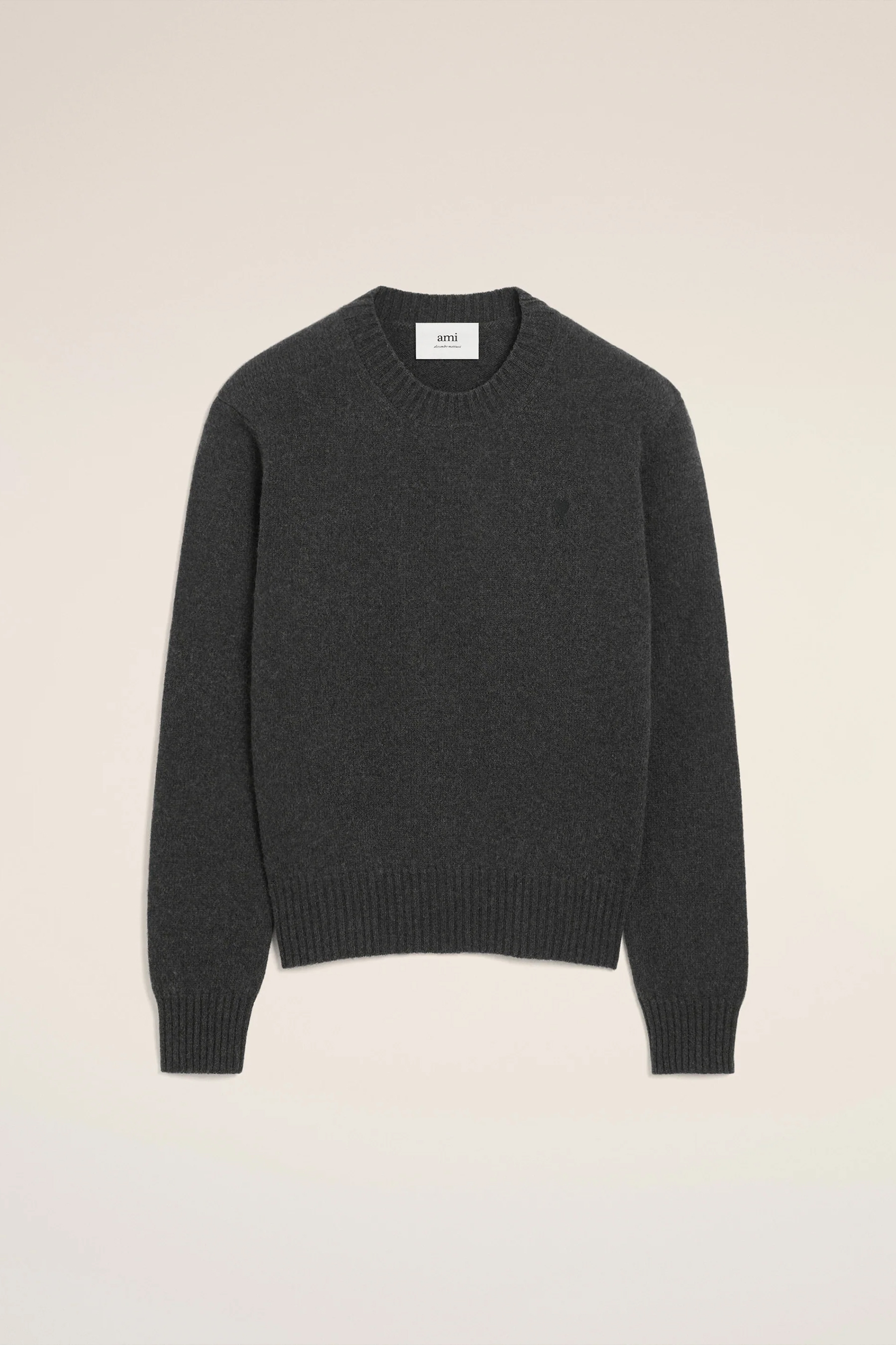 AMI PARIS Regular Fit Ami De Coeur Recycled Cashmere Blend Sweater Bekleidung, Strickwaren, Pullover, Sweatshirt