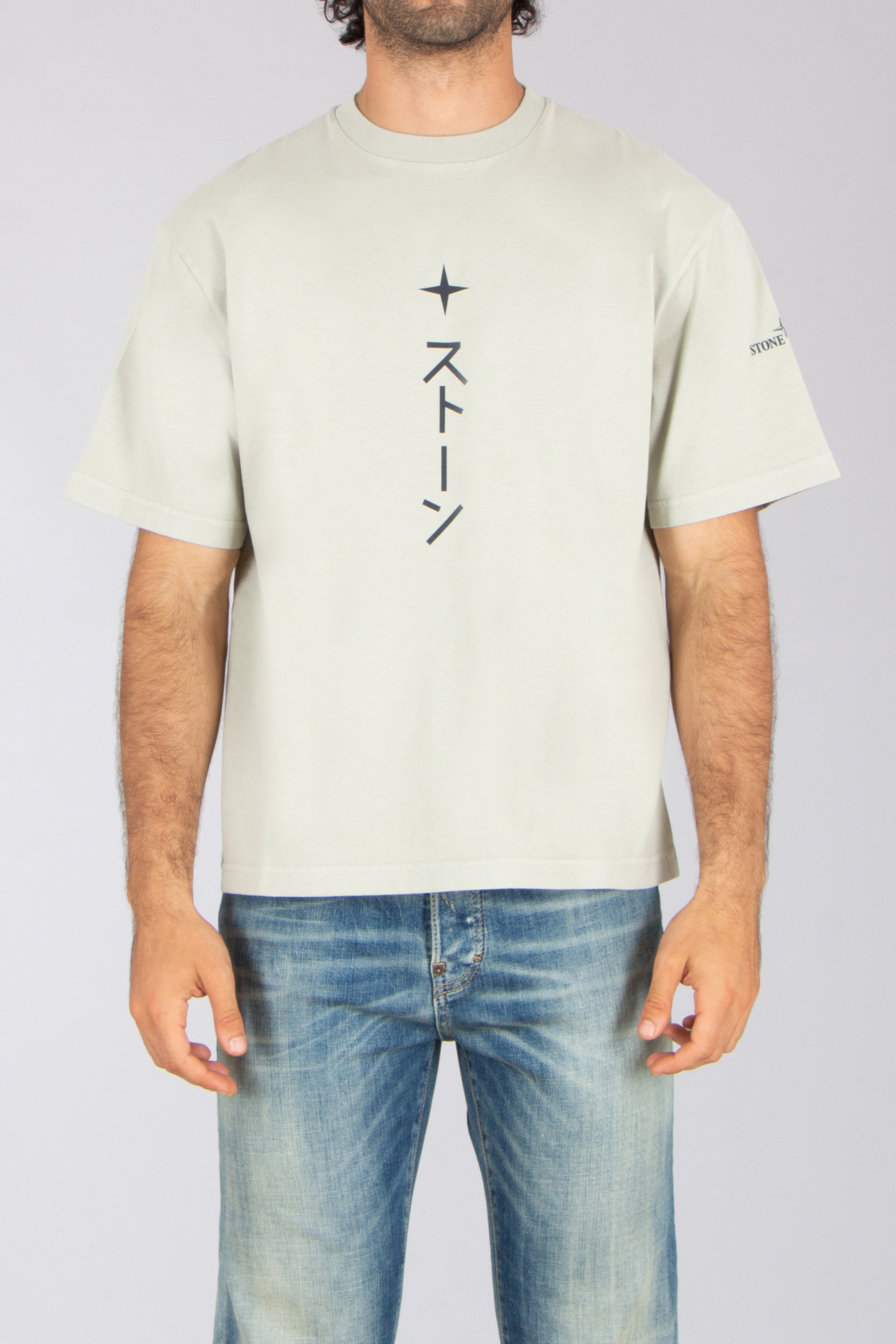T-shirt, Jeans, Erwachsener, Mann, Person