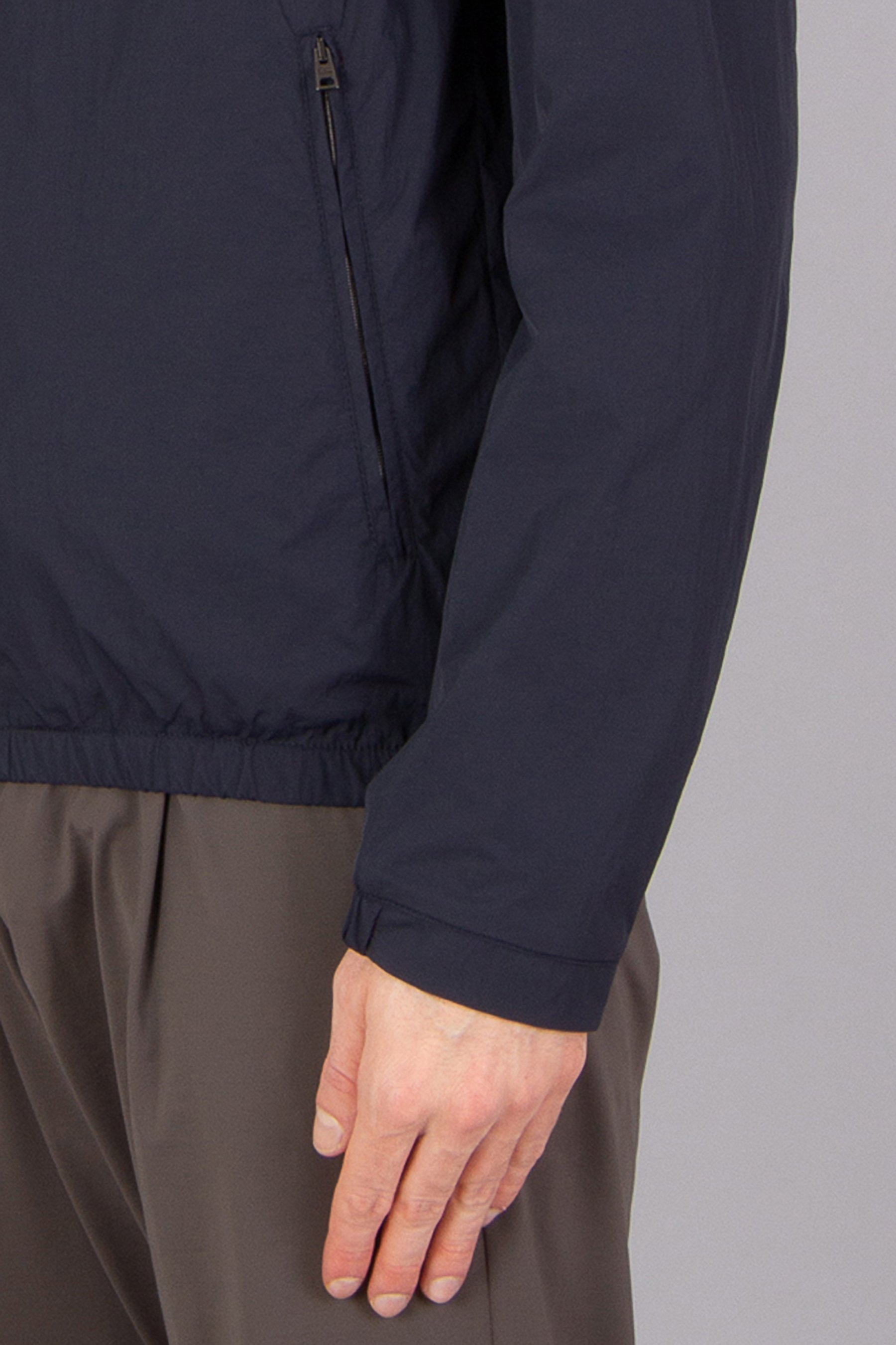 HERNO Regular Fit Ultralight Crease Shirt Jacket HERNO Regular Fit Ultralight Crease Shirt Jacket