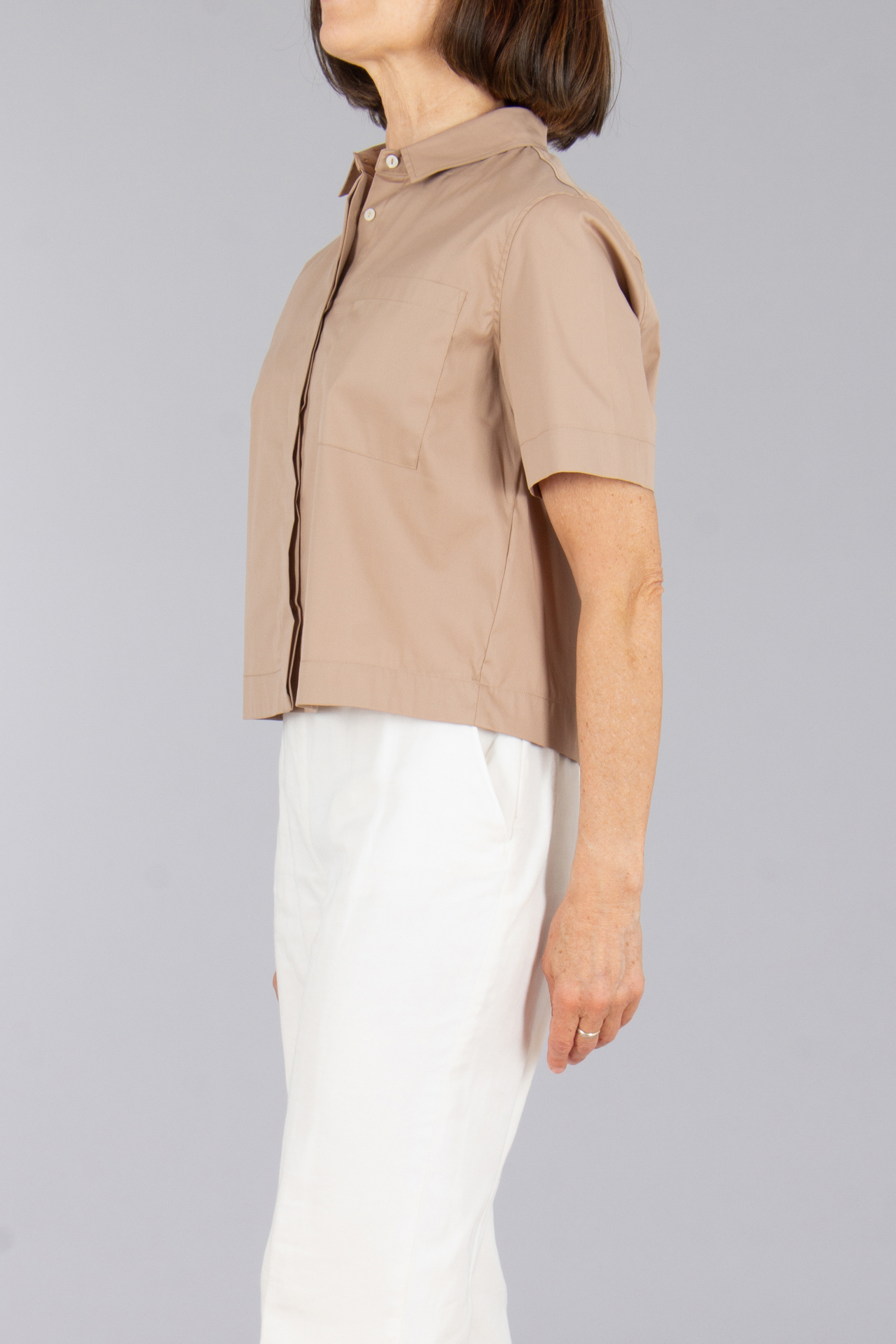 Bluse, Kleidung, Hemd, Mantel, Person