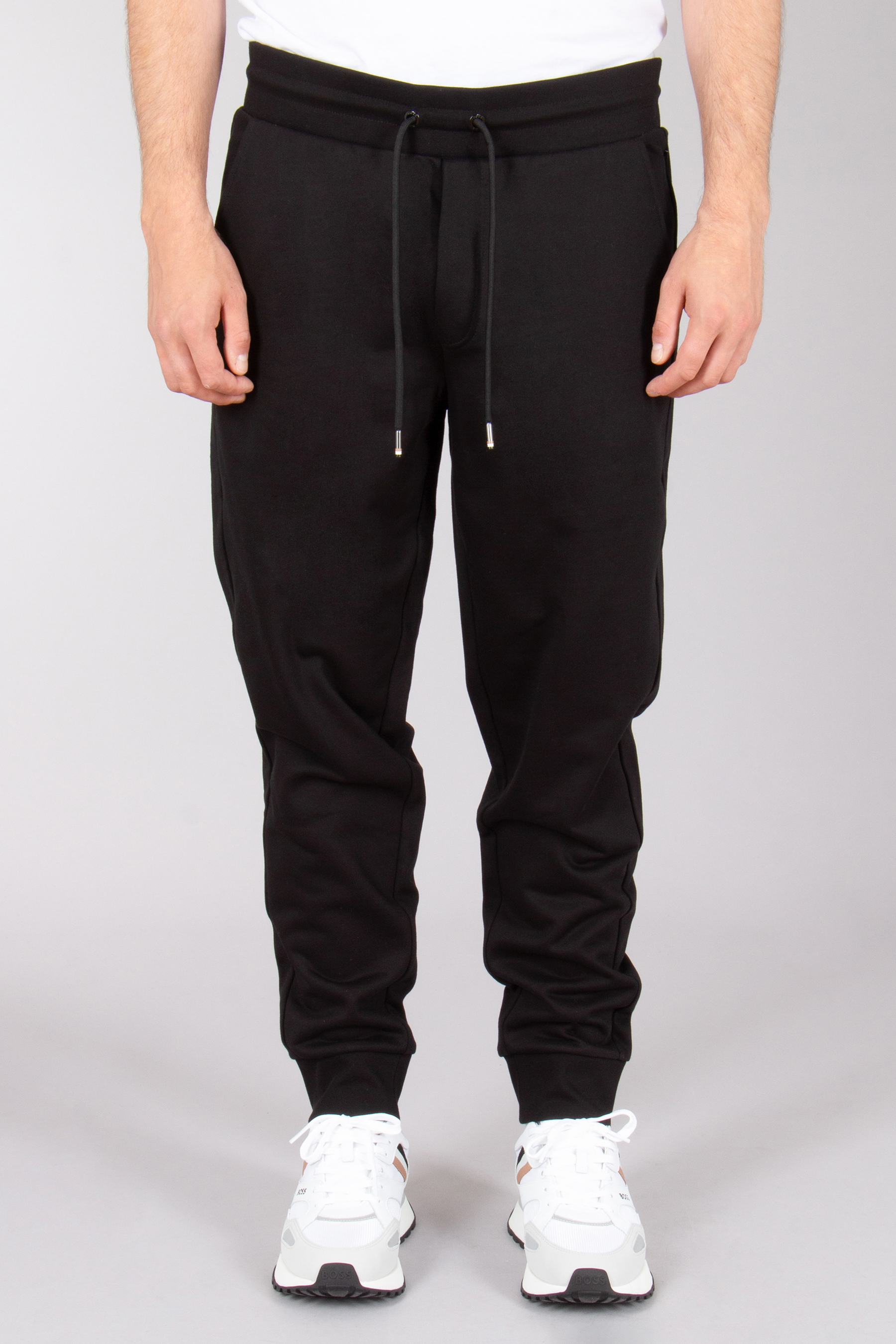 Bekleidung, Hosen, Schuh, Sneaker, Person