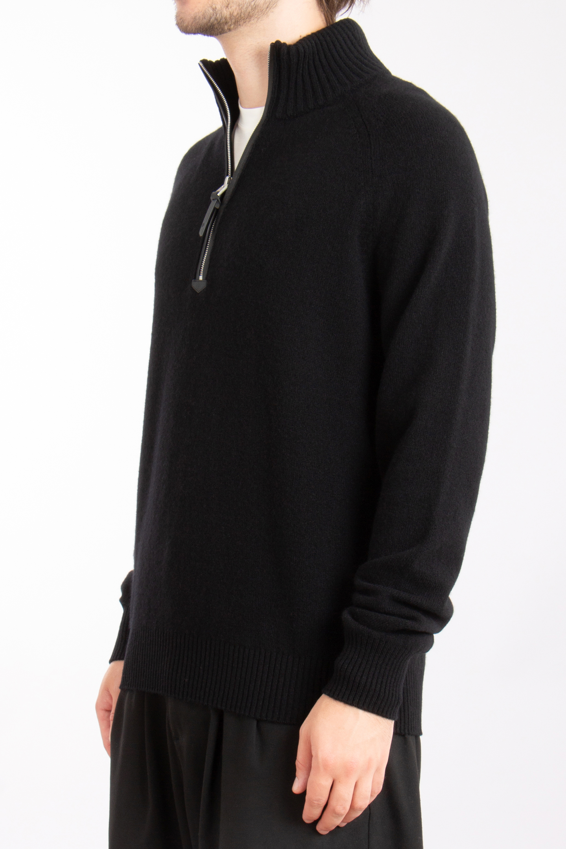TOM FORD Wool-Cashmere Blend Half Zip Sweater TOM FORD Wool-Cashmere Blend Half Zip Sweater