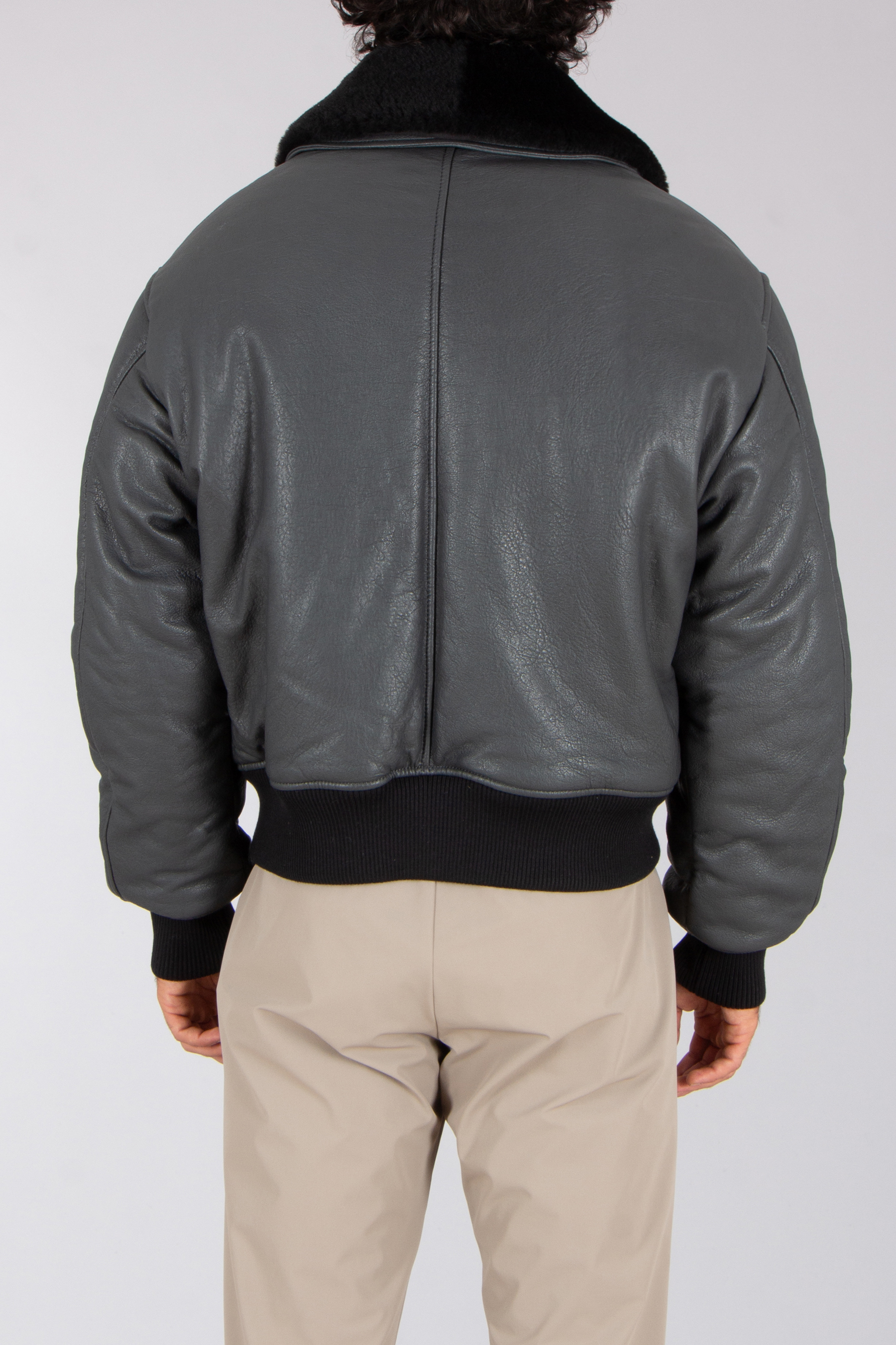 AMI PARIS Boxy Fit Padded Shearling Trim Lamb Leather Jacket Bekleidung, Mantel, Jacke, Kapuzenpulli, Hosen