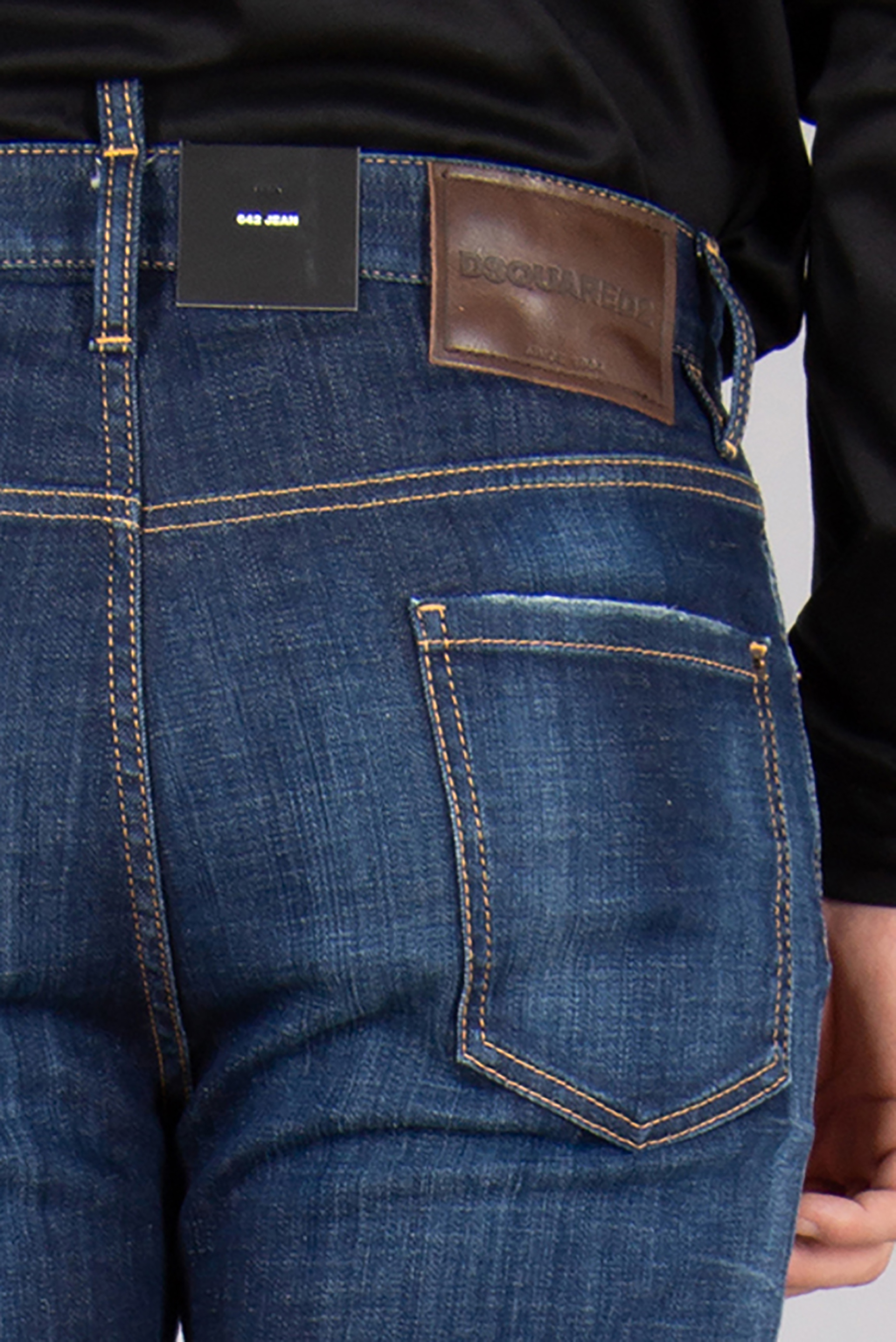 DSQUARED2 Dark Clean Wash Cotton Stretch Denim 642 Jeans Bekleidung, Hosen, Jeans, Zubehör, Gürtel