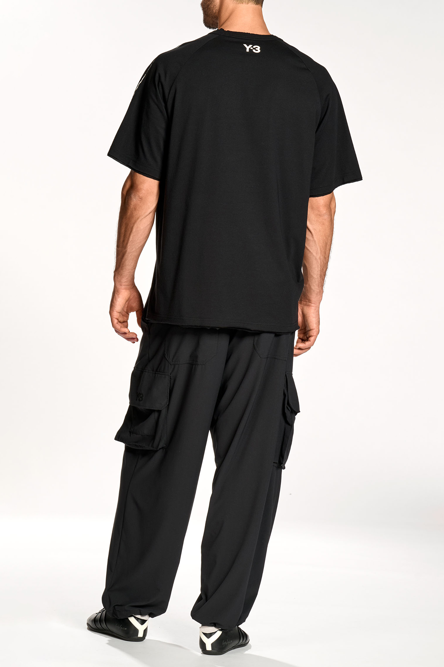 T-shirt, Hosen, Erwachsener, Mann, Person