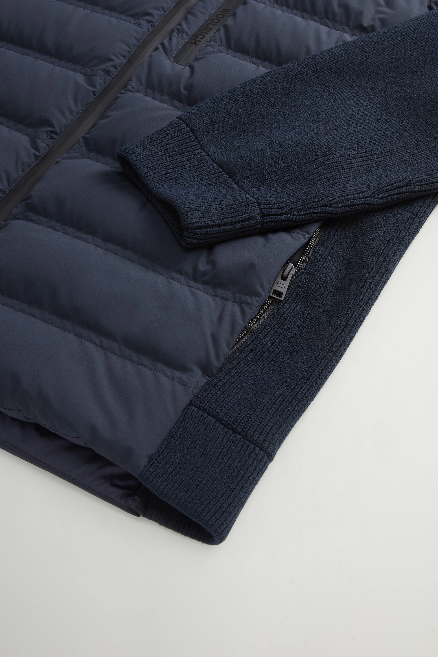 WOOLRICH Nylon Stretch Down Jacket Bering Hybrid WOOLRICH Nylon Stretch Down Jacket Bering Hybrid