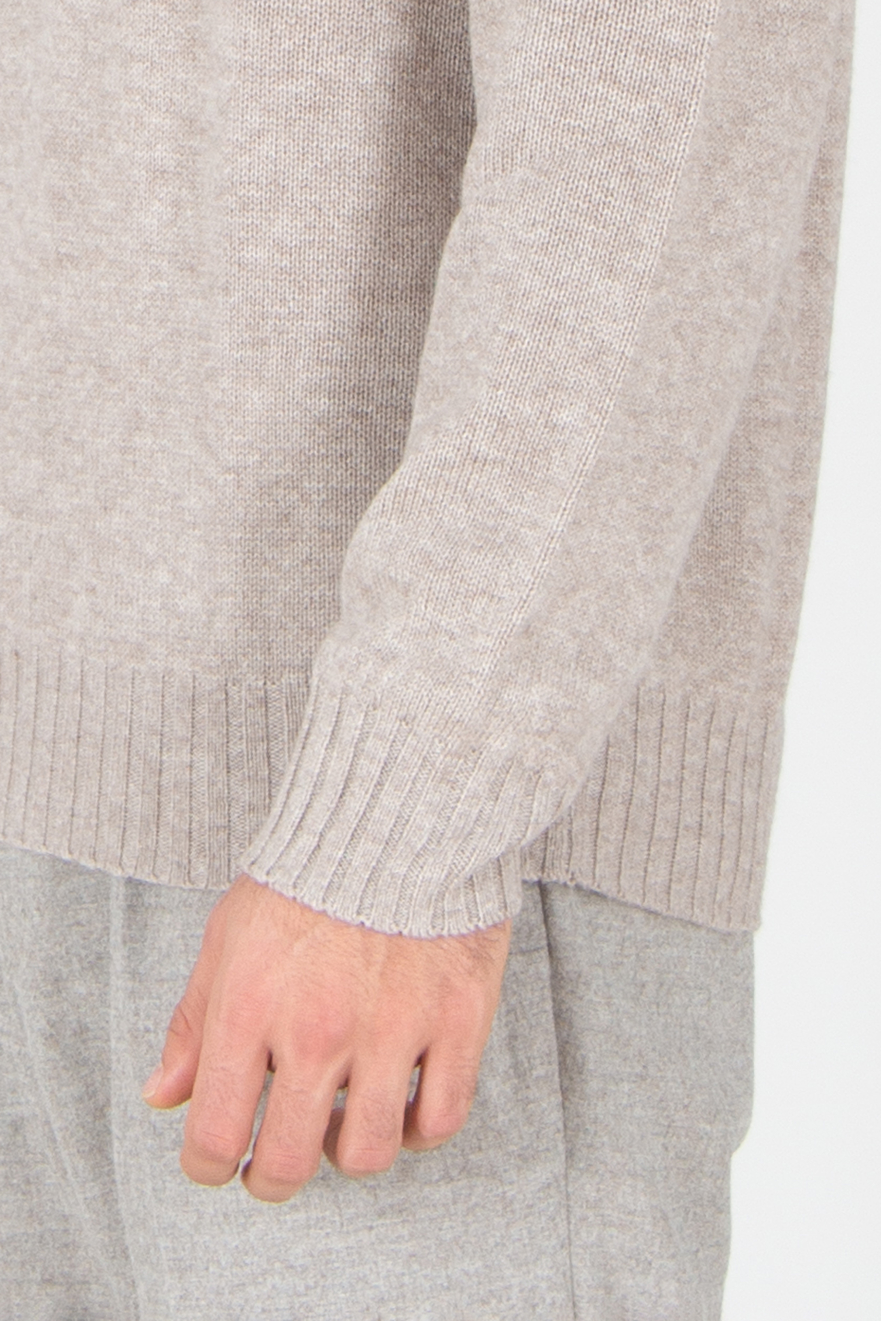 Bekleidung, Strickwaren, Pullover, Langarm, Person