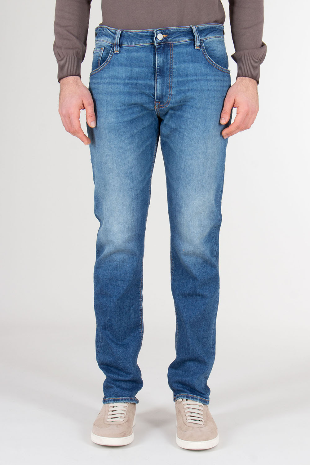 THE NIM Regular Slim Fit Cotton Stretch Denim Jeans