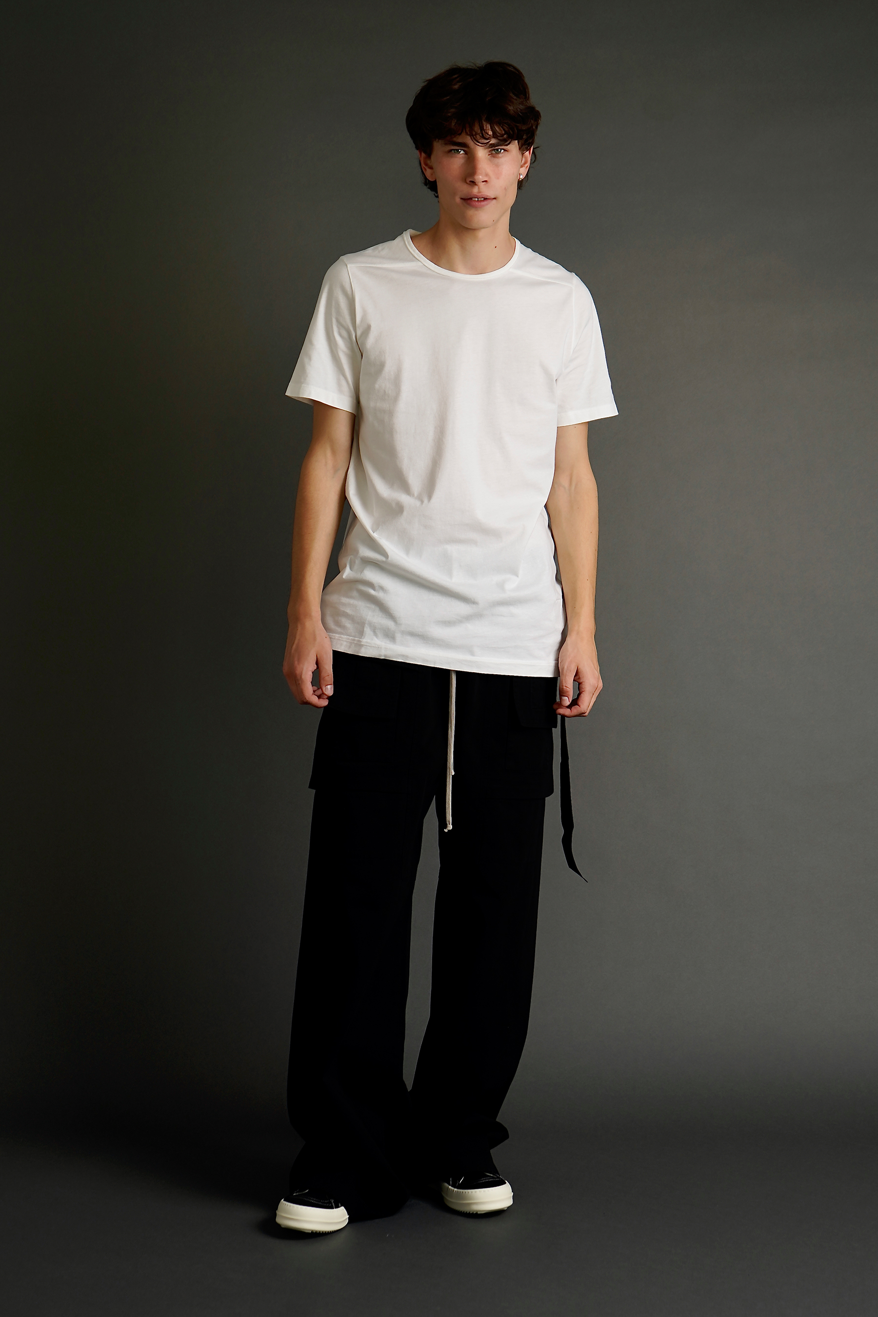 T-shirt, Leinen, Bluse, Hosen, Person