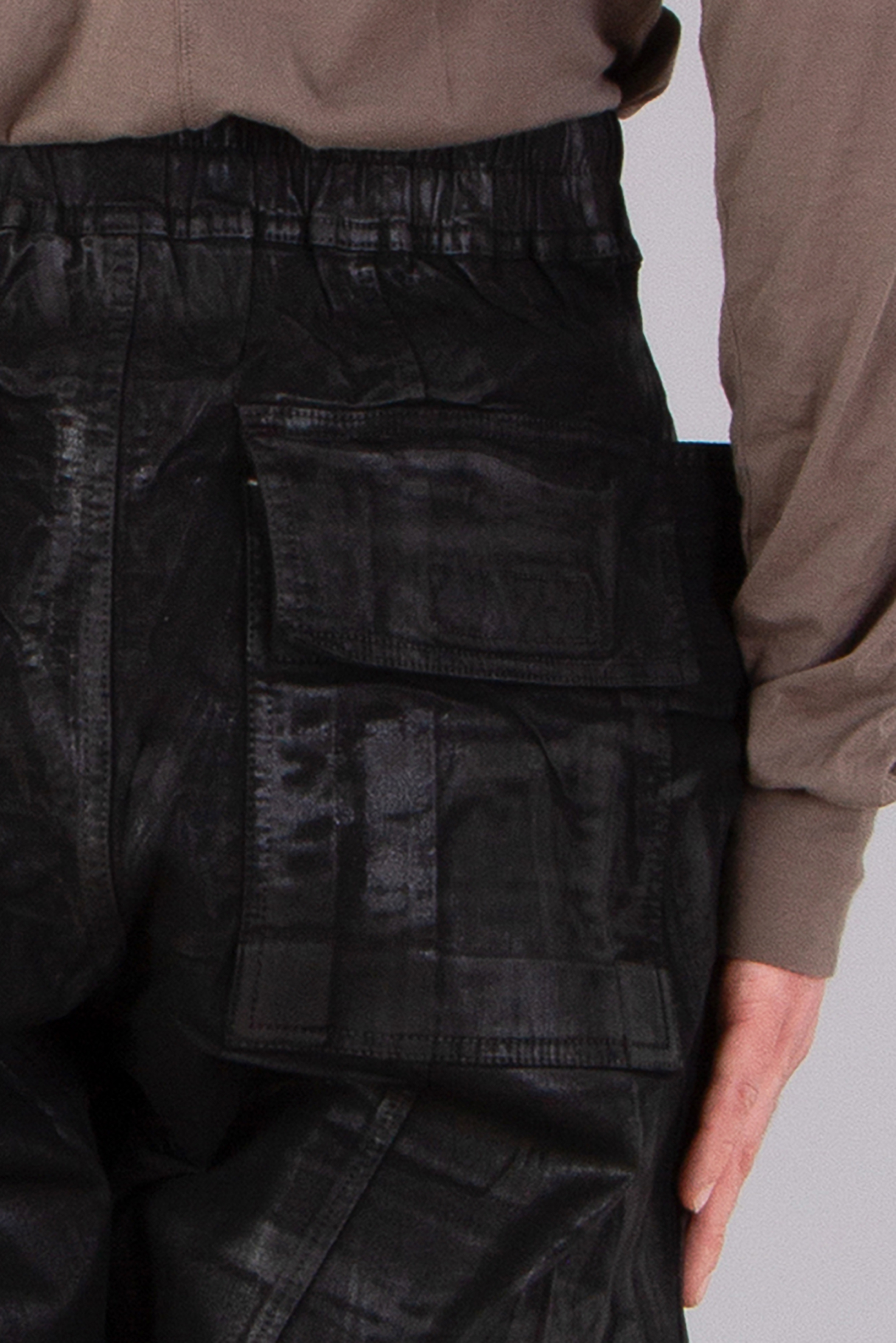 RICK OWENS DRKSHDW Creatch Cargo Drawstring Overdyed Foil Stretch Denim Pants RICK OWENS DRKSHDW Creatch Cargo Drawstring Overdyed Foil Stretch Denim Pants