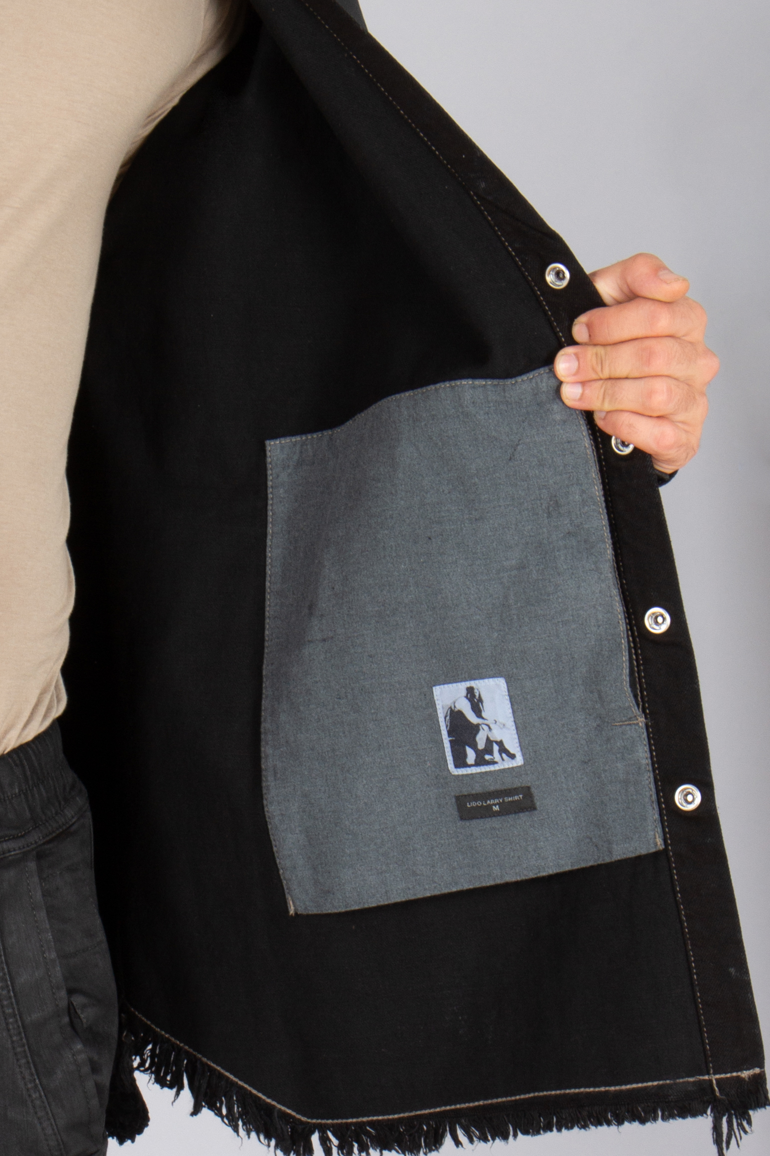 RICK OWENS DRKSHDW Oversized Wax Cotton Denim Lido Larry Shirt Weste, Mantel, Jacke, Tasche, Person