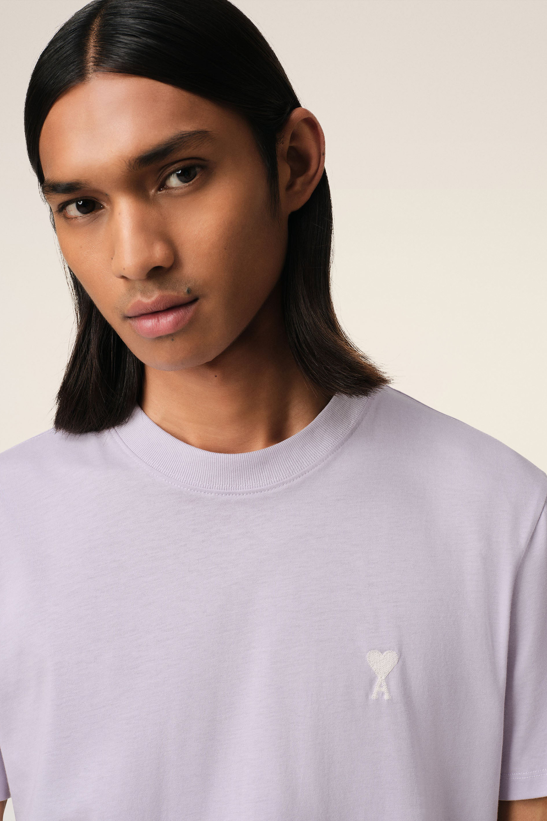 AMI PARIS Classic Fit Ami De Coeur Organic Cotton Jersey T-Shirt AMI PARIS Classic Fit Ami De Coeur Organic Cotton Jersey T-Shirt