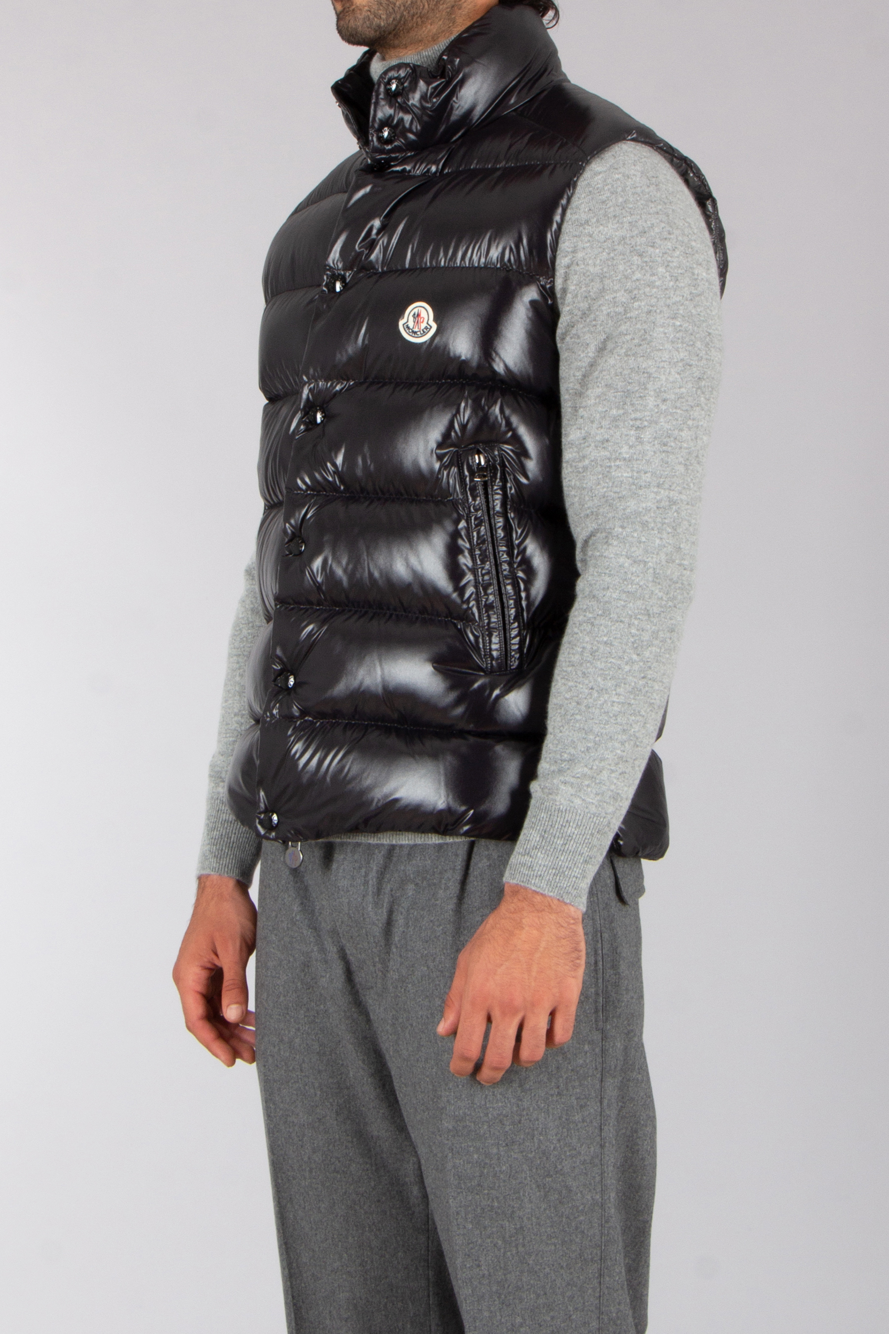 MONCLER Tibb Regular Fit Nylon Laqué Down Vest Bekleidung, Rettungsweste, Weste, Mantel, Jacke