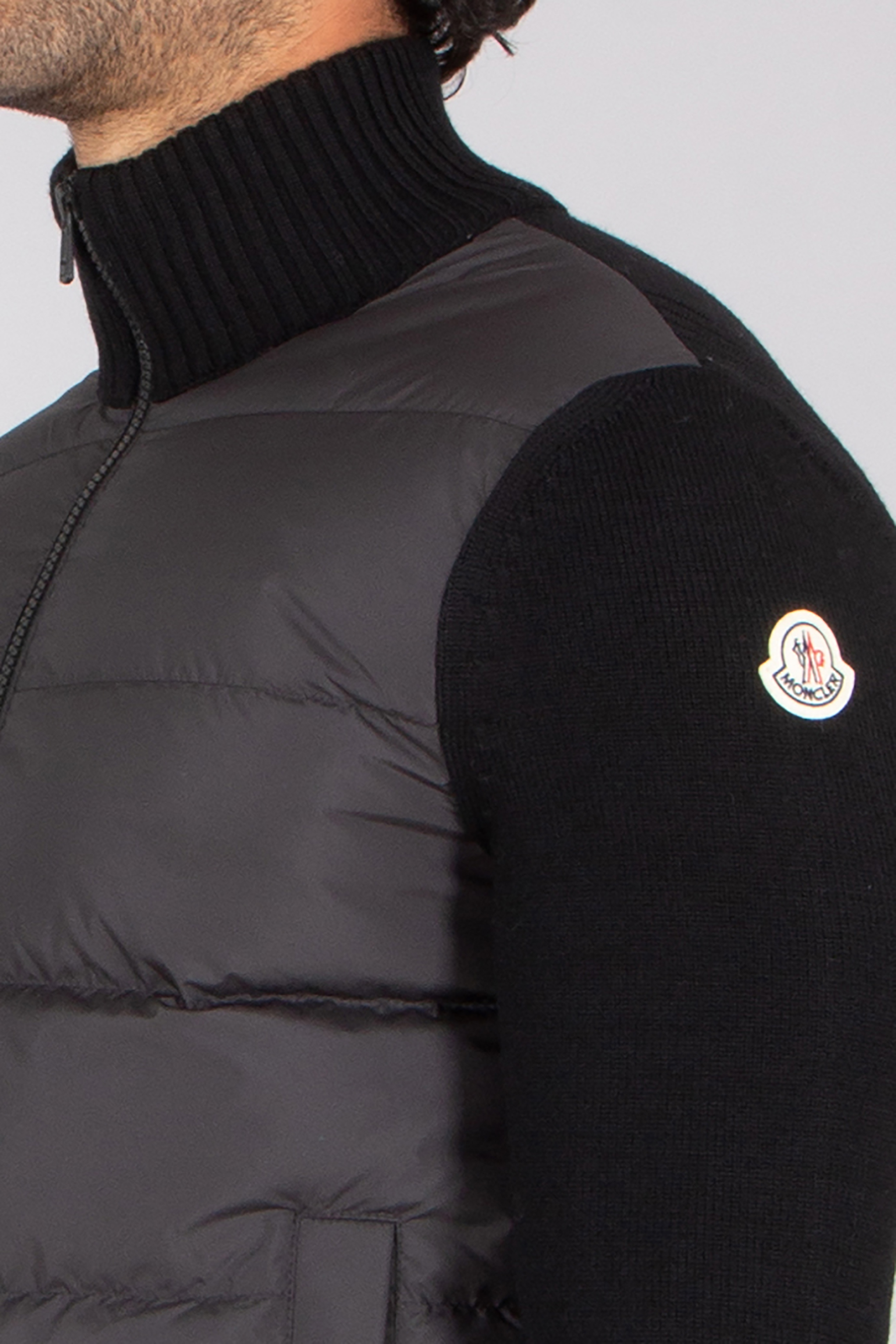 MONCLER Regular Fit Down Padded Virgin Wool Cardigan Mantel, Weste, Jacke, Rettungsweste, Person