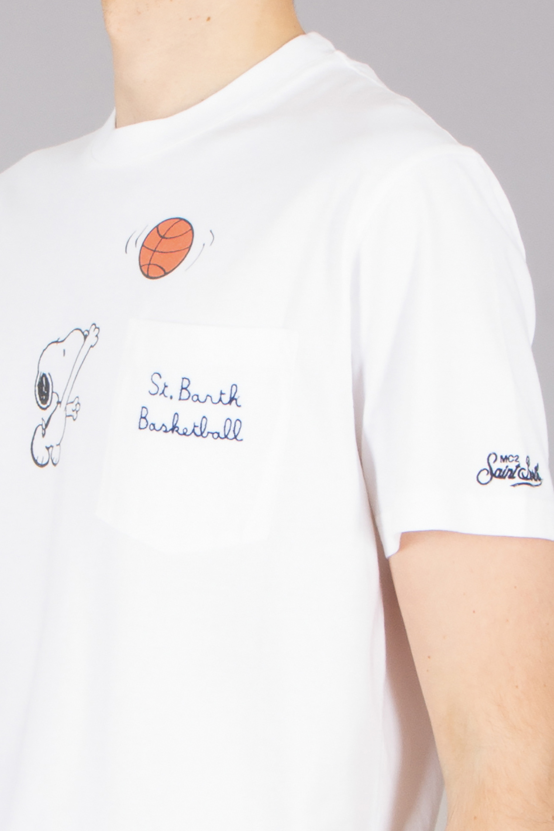 Bekleidung, T-shirt, Hemd, Person, Fleck