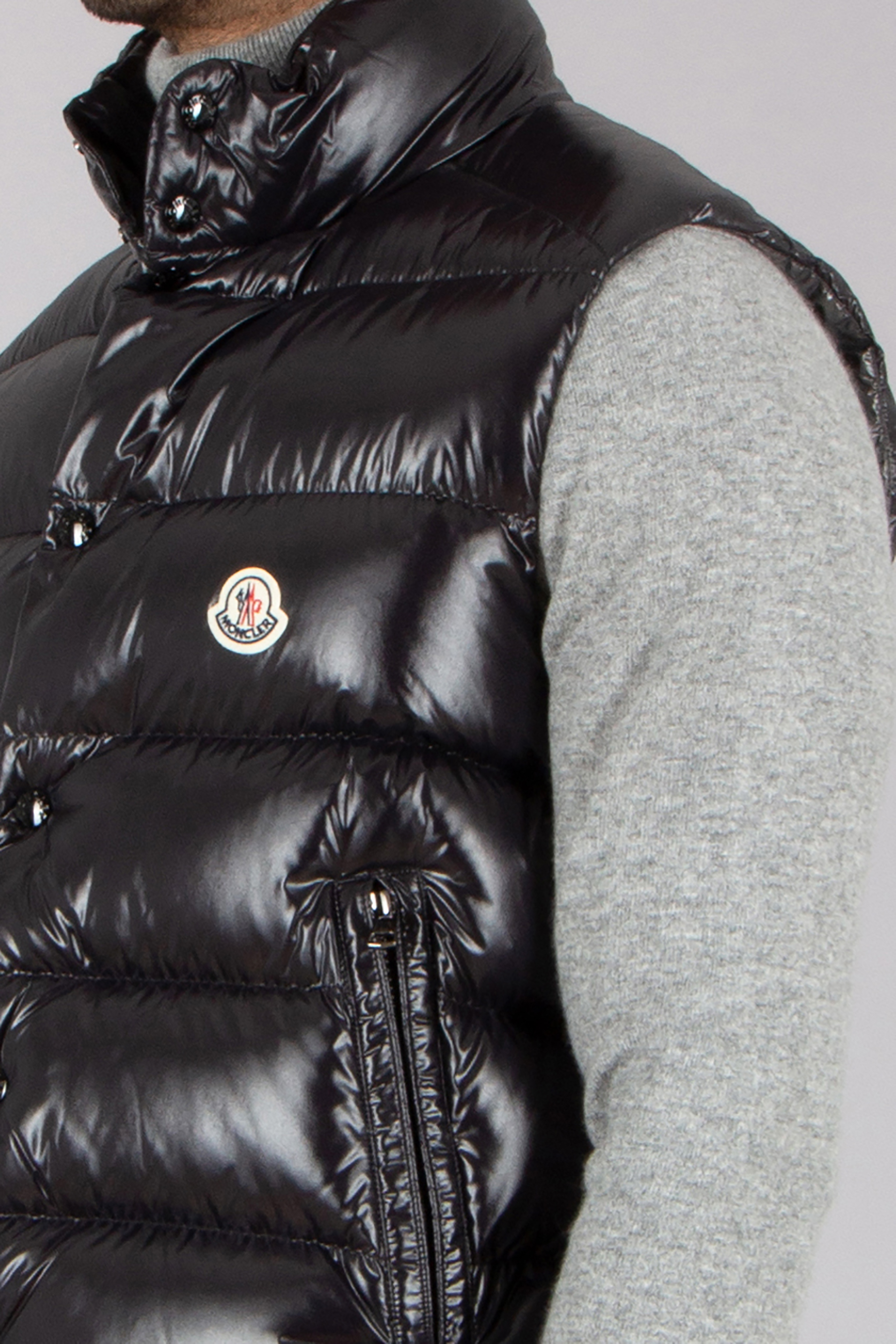 MONCLER Tibb Regular Fit Nylon Laqué Down Vest Bekleidung, Weste, Mantel, Jacke, Rettungsweste