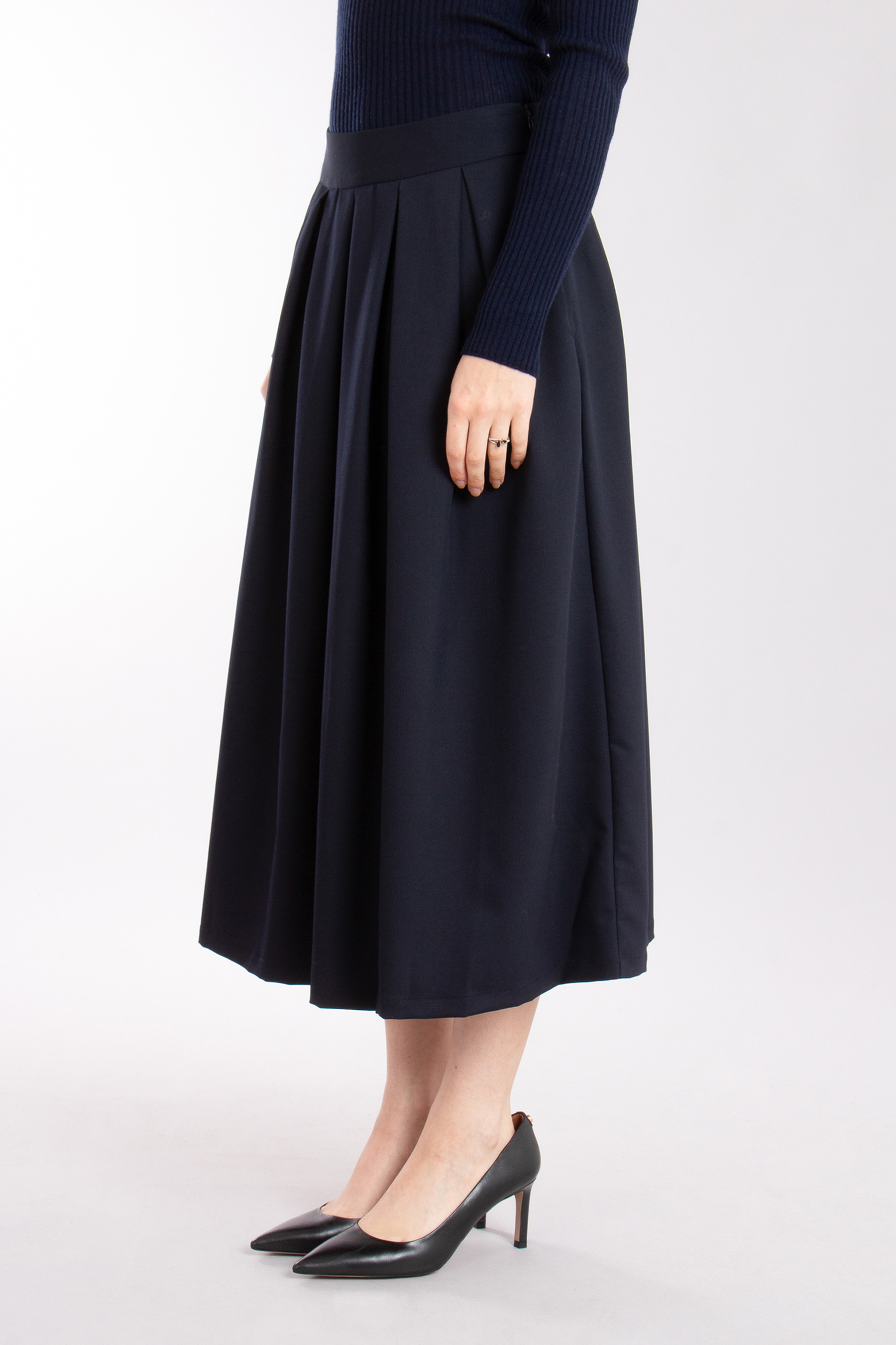 0039 ITALY Pleated Stretch Flannel Midi Skirt Kylie 0039 ITALY Pleated Stretch Flannel Midi Skirt Kylie
