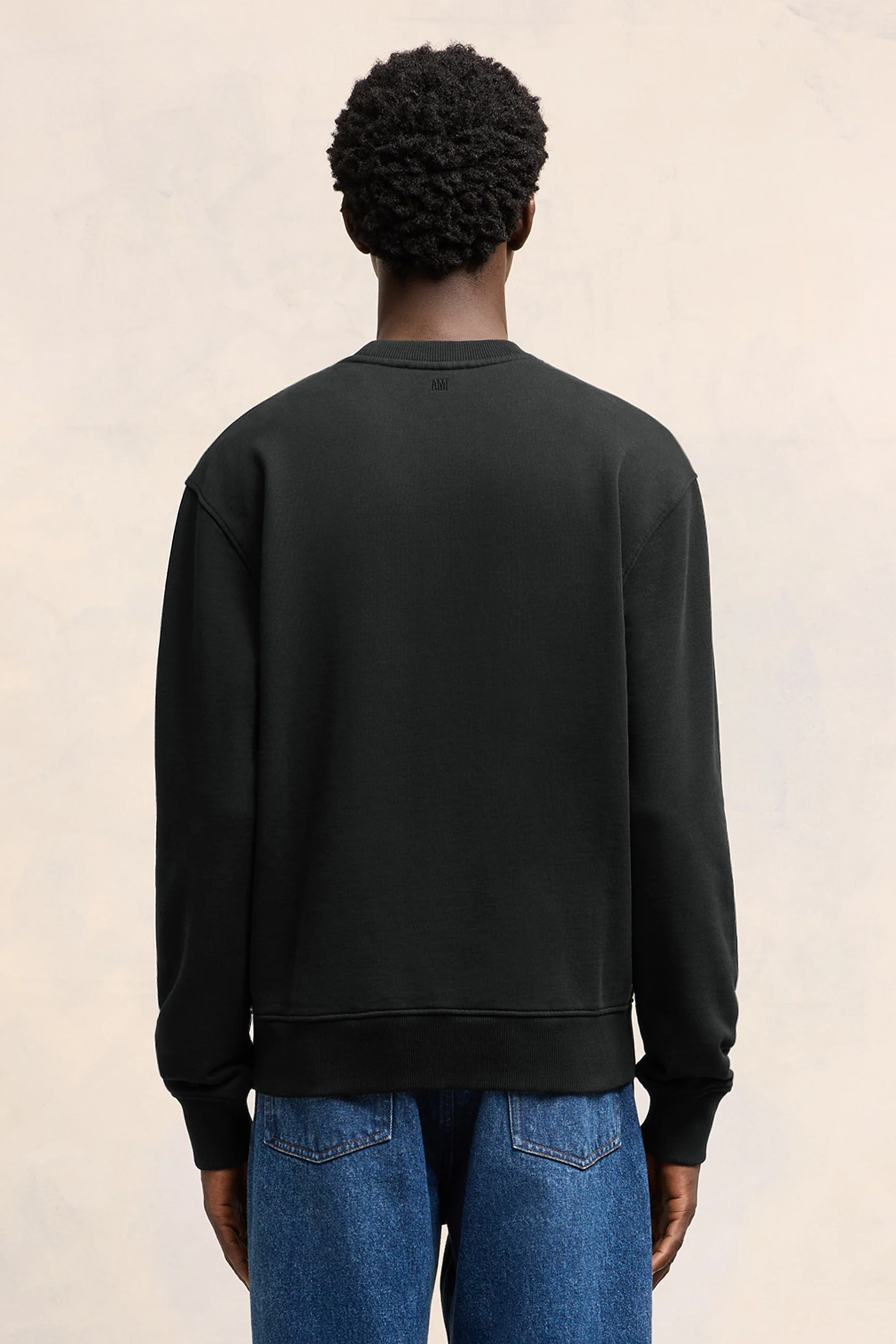 AMI PARIS Classic Fit Ami De Coeur Organic Cotton Fleece Sweatshirt AMI PARIS Classic Fit Ami De Coeur Organic Cotton Fleece Sweatshirt