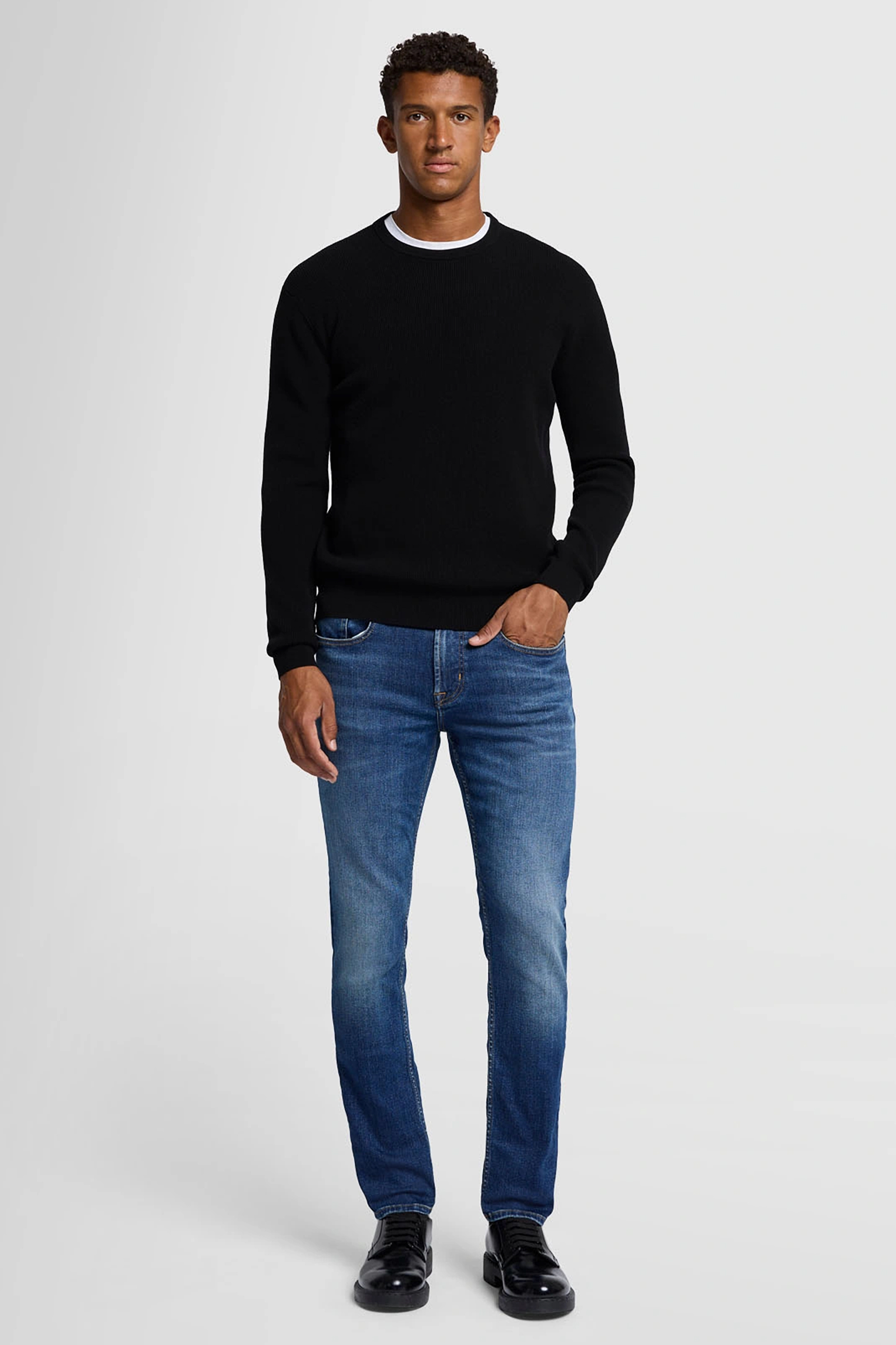 7 FOR ALL MANKIND Luxe Performance Denim Jeans Slimmy Tapered 7 FOR ALL MANKIND Luxe Performance Denim Jeans Slimmy Tapered
