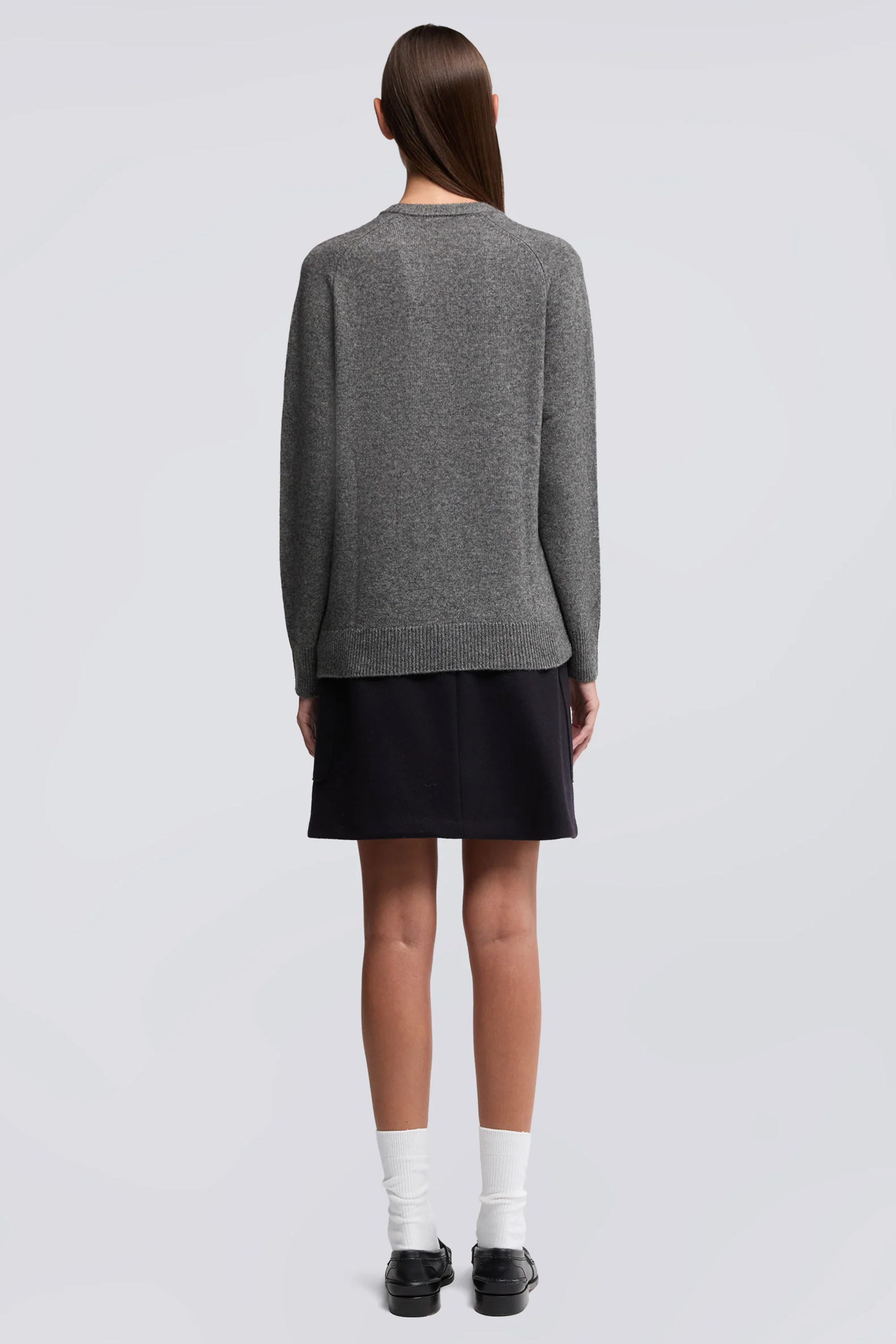 ASPESI Regular Fit Wool-Yak-Cashmere Blend V-Neck Sweater Rock, Minirock, Langarm, Person, Pullover