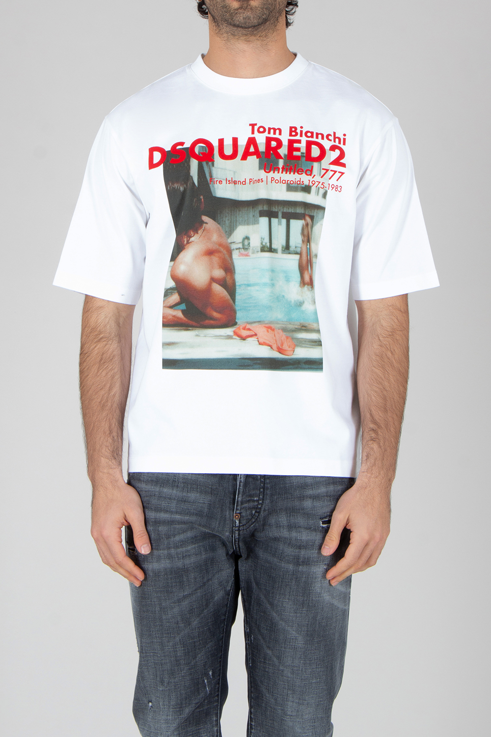 T-shirt, Hemd, Jeanshose, Mann, Person