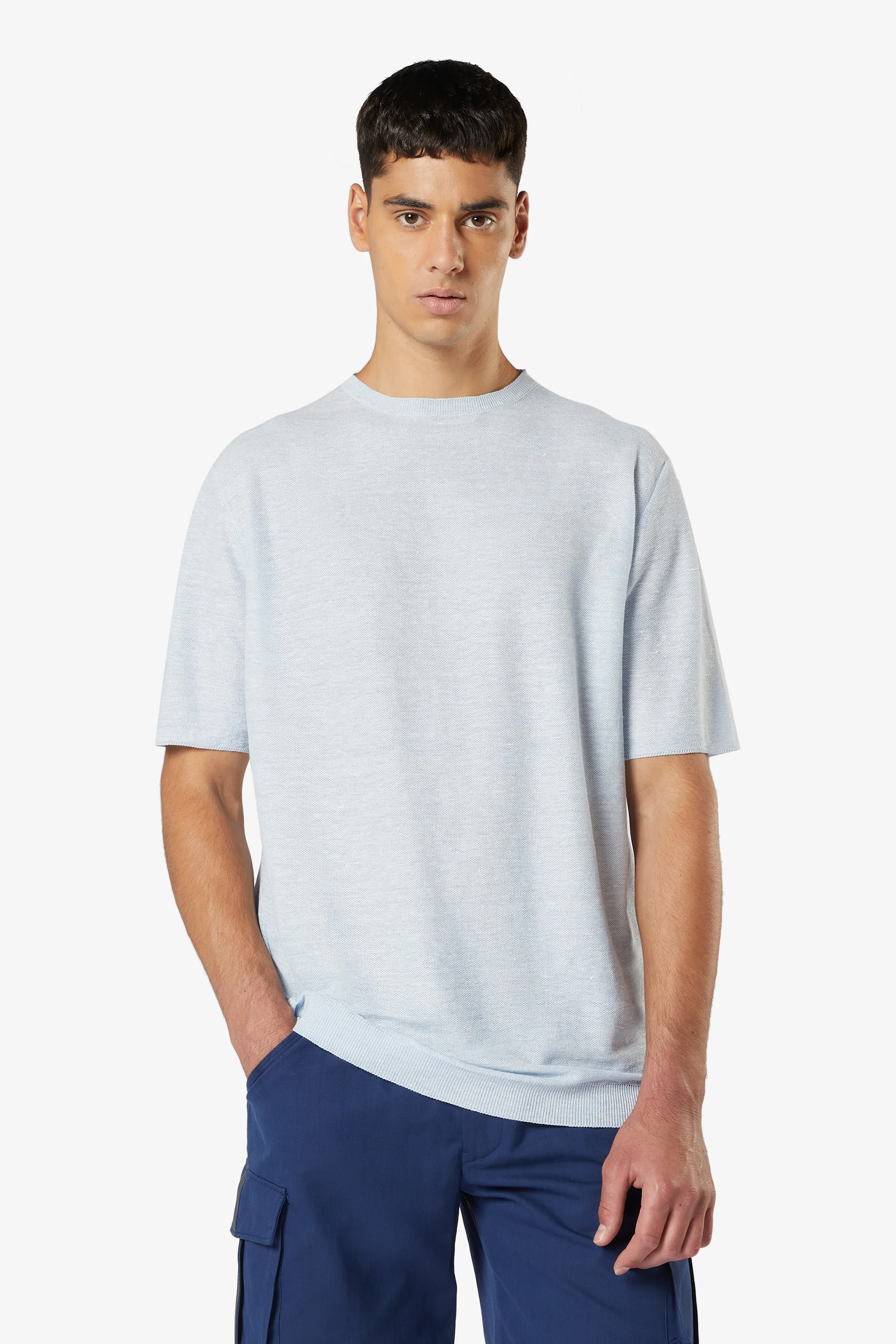 Bekleidung, T-shirt, Langarm, Ärmel, Person
