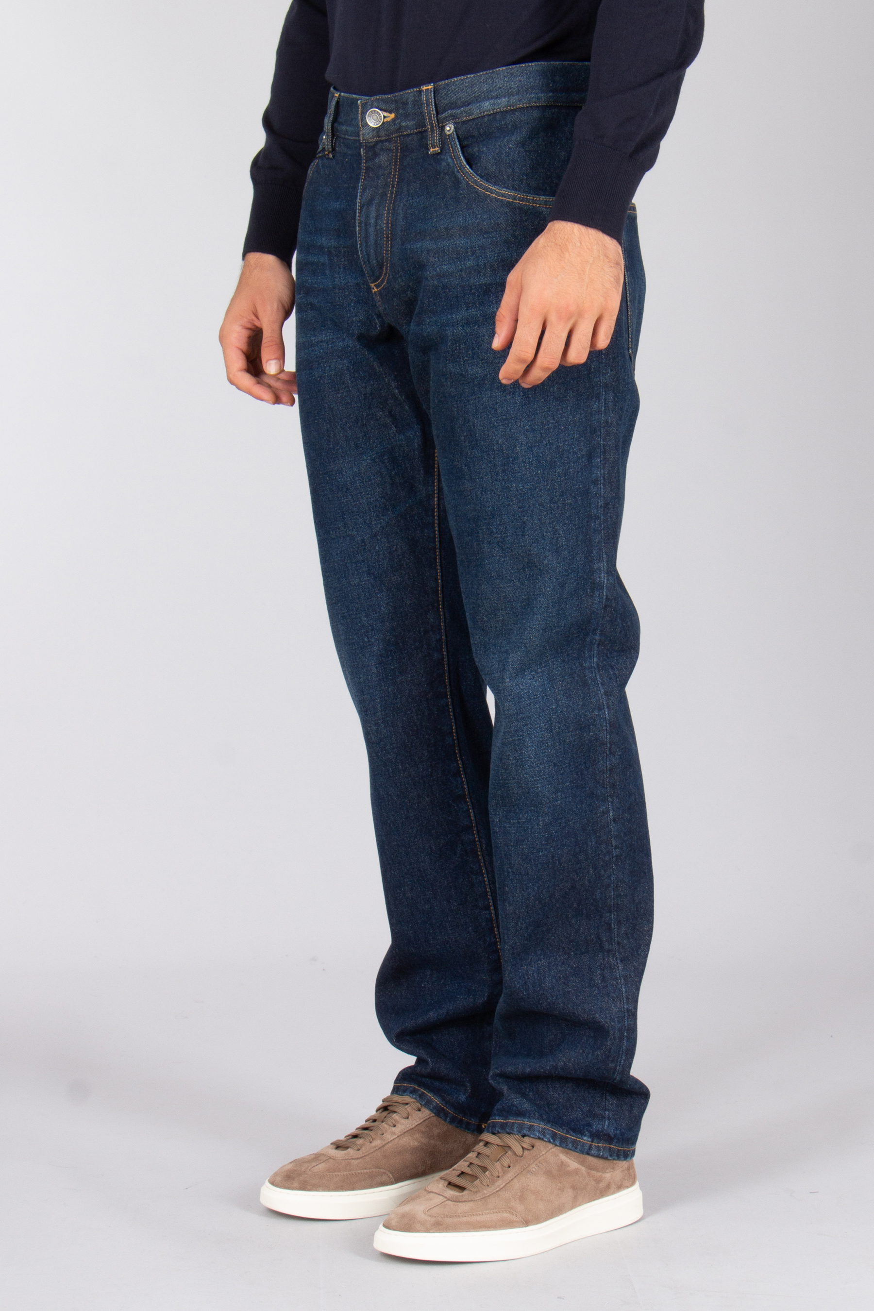 Hosen, Jeans, Erwachsener, Mann, Person