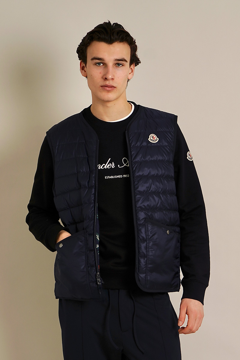 MONCLER Franqui Regular Fit Reversible Flower Print Cotton Poplin & Nylon Micro Ripstop Down Vest