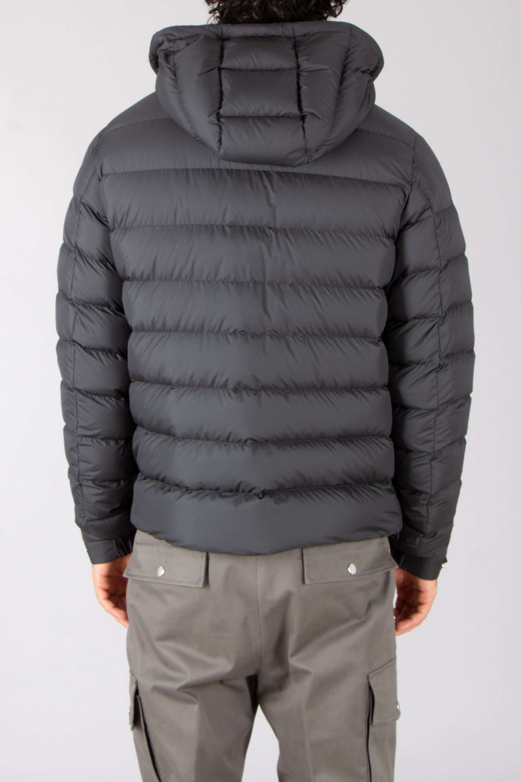 MONCLER Arneb Regular Fit AirSoft Down Jacket Bekleidung, Mantel, Jacke, Kapuze