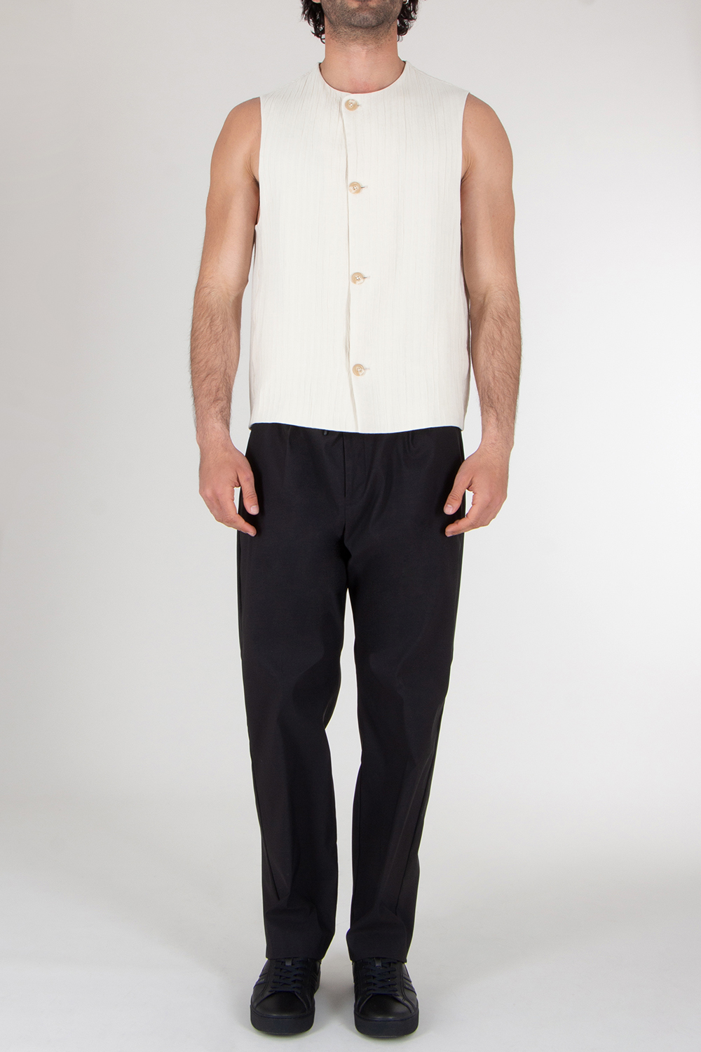 EMPORIO ARMANI Jacquard Waffle Embossed Crinkle Waistcoat Vest
