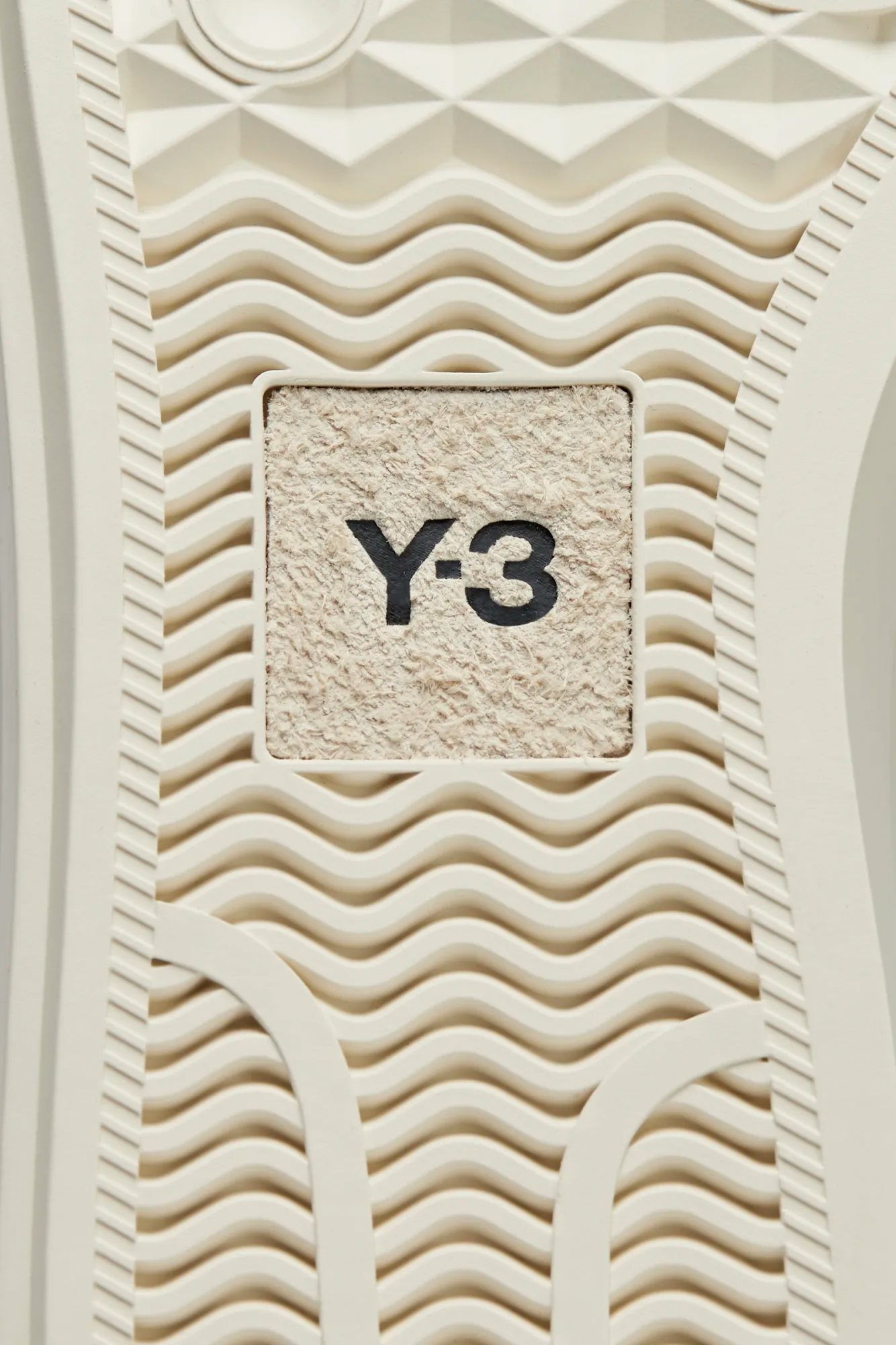 Y-3 Woven Textil & Suede Sneakers Ajatu Court Low Y-3 Woven Textil & Suede Sneakers Ajatu Court Low