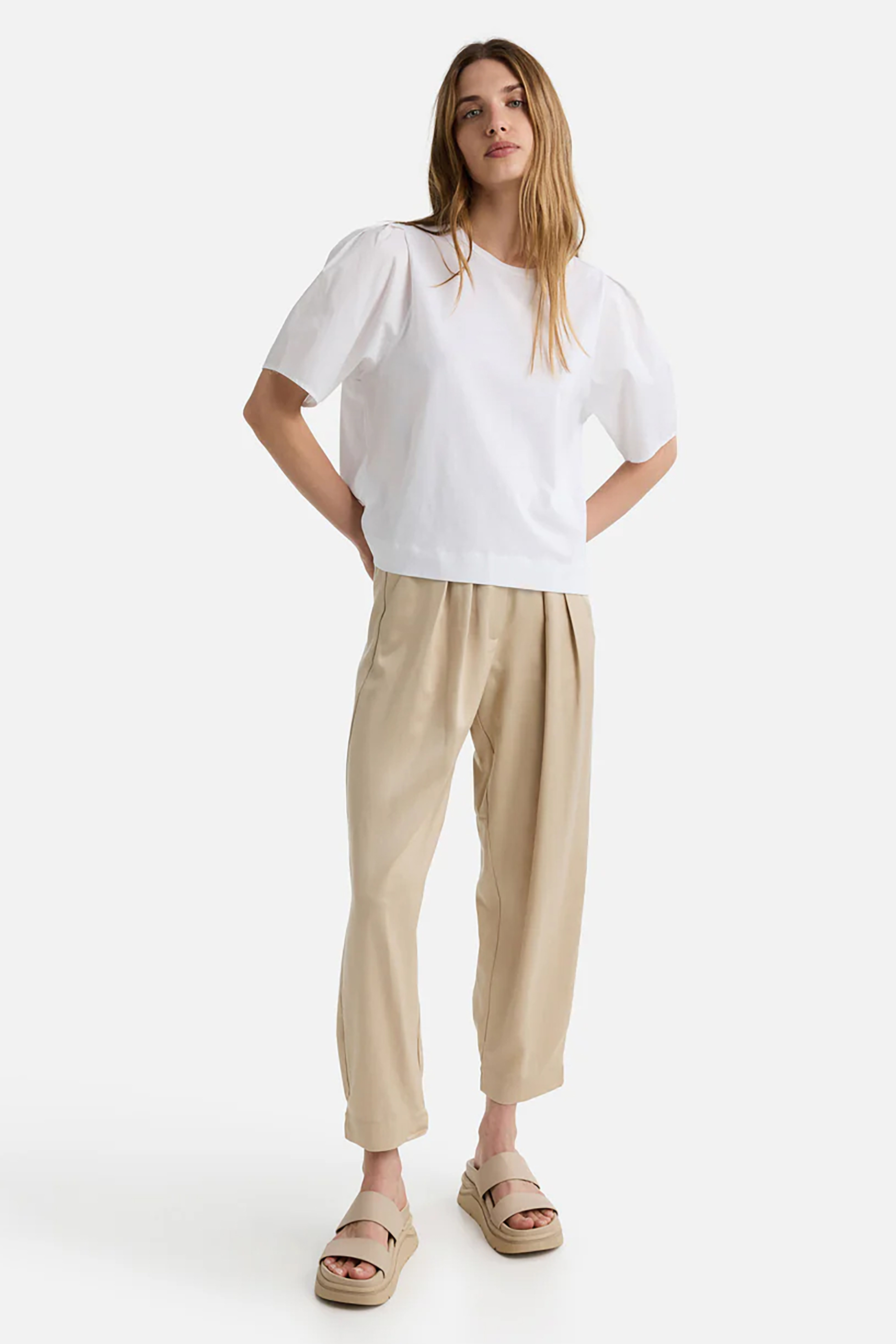 IHEART Regular Fit Pleated Lyocell Pants Blankaniane