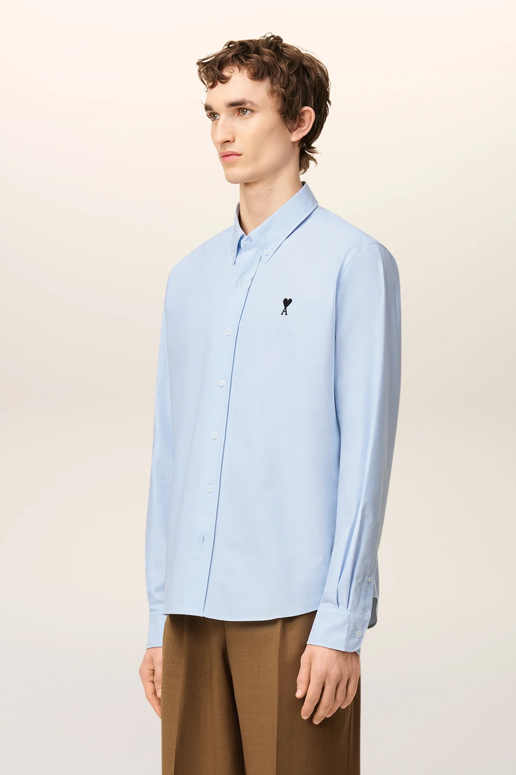 AMI PARIS Classic Fit Ami De Coeur Cotton Oxford Button-Down Shirt Langarm, Ärmel, Mantel, Hemd, Laborkittel