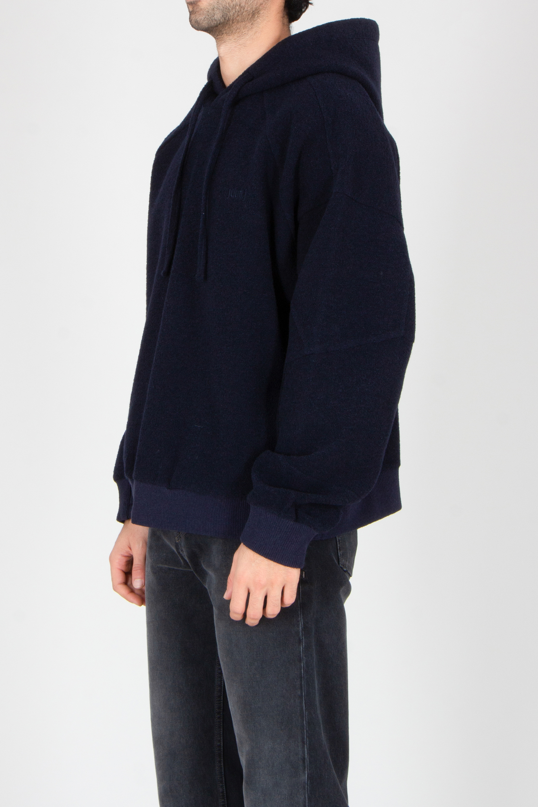 Vlies, Pullover, Sweatshirt, Jeans, Kapuzenpulli