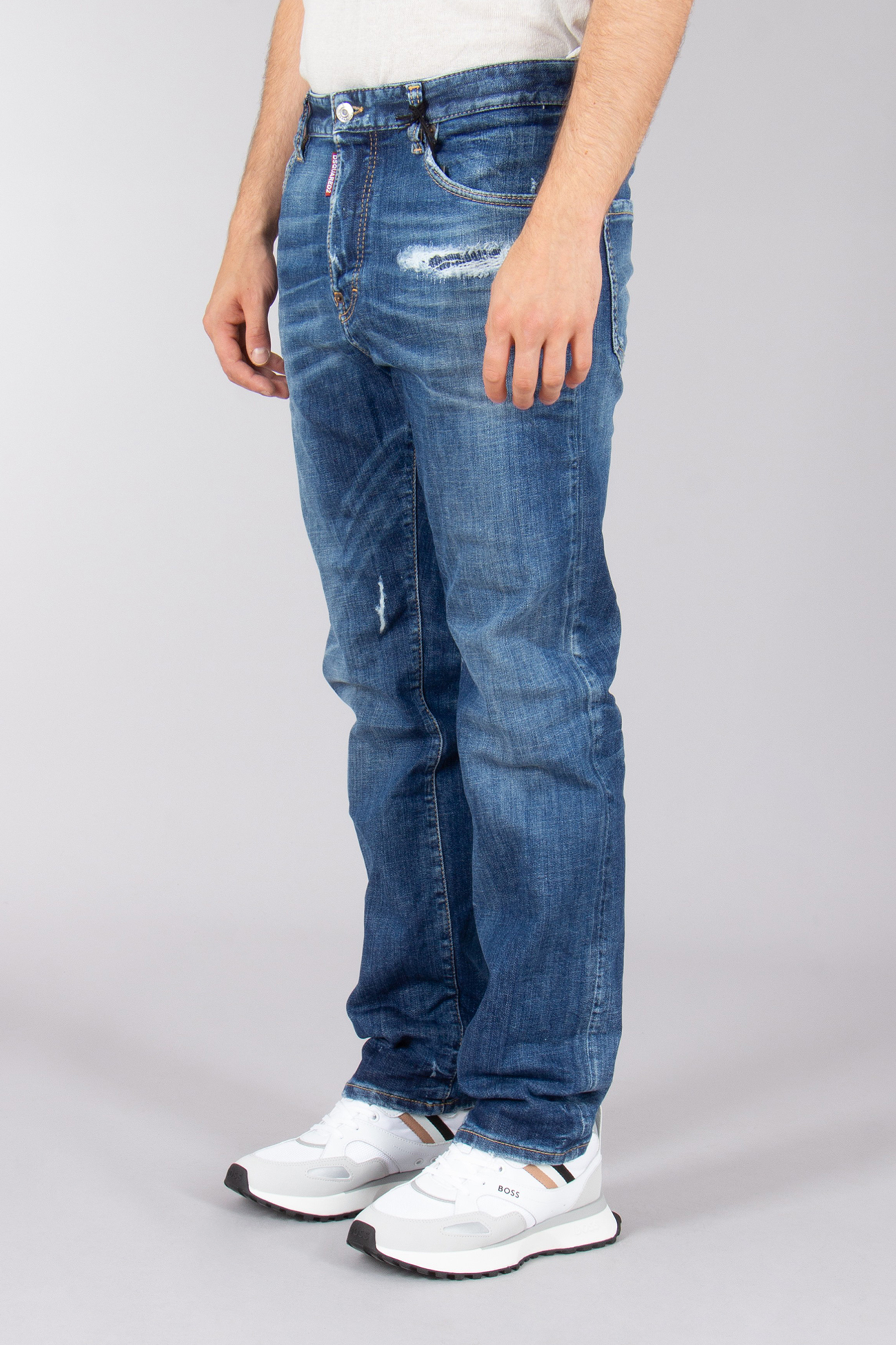 DSQUARED2 Medium Perfecto Wash Cotton Stretch Denim 642 Jeans Bekleidung, Hosen, Jeans, Person, Schuh