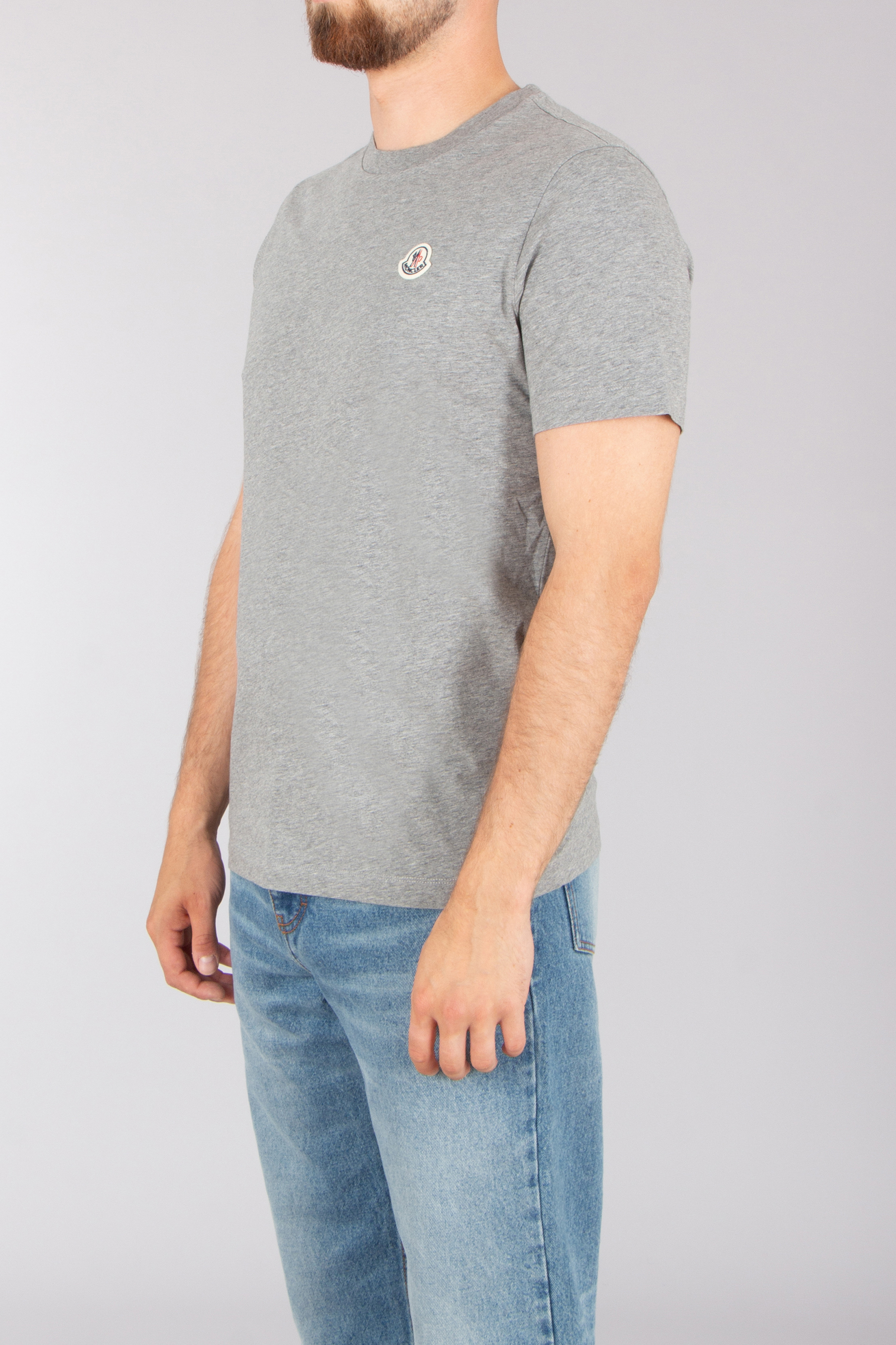 T-shirt, Hosen, Ärmel, Mann, Person