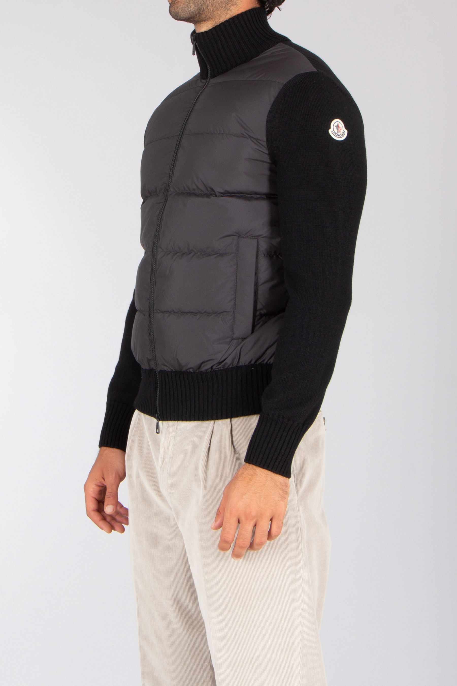 MONCLER Regular Fit Down Padded Virgin Wool Cardigan Weste, Mantel, Jacke, Pullover, Person