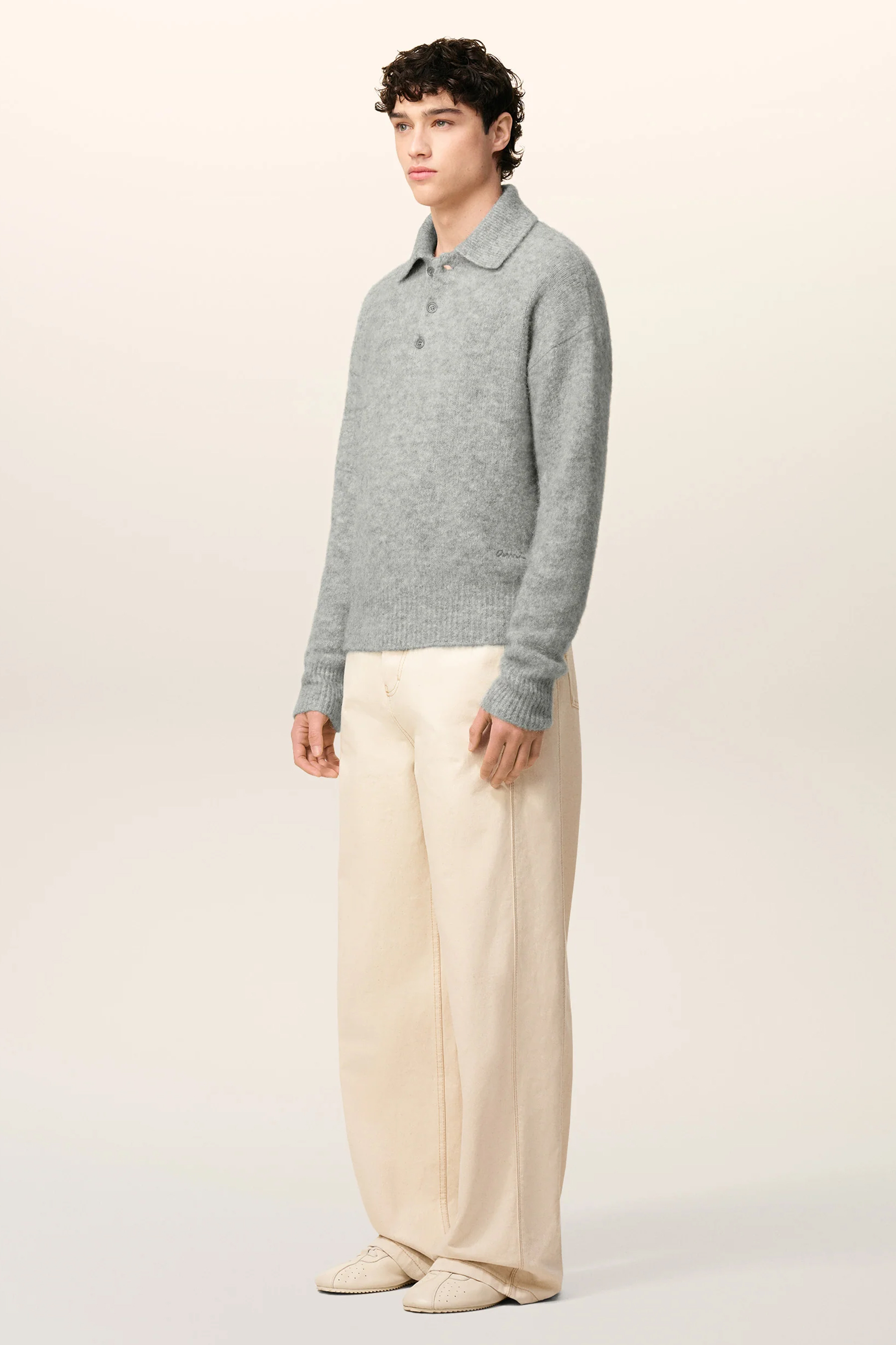 AMI PARIS Relaxed Fit Embroidered Baby Alpaca-Wool Blend Knit Polo Bekleidung, Strickwaren, Pullover, Dekoration für Zuhause, Leinen