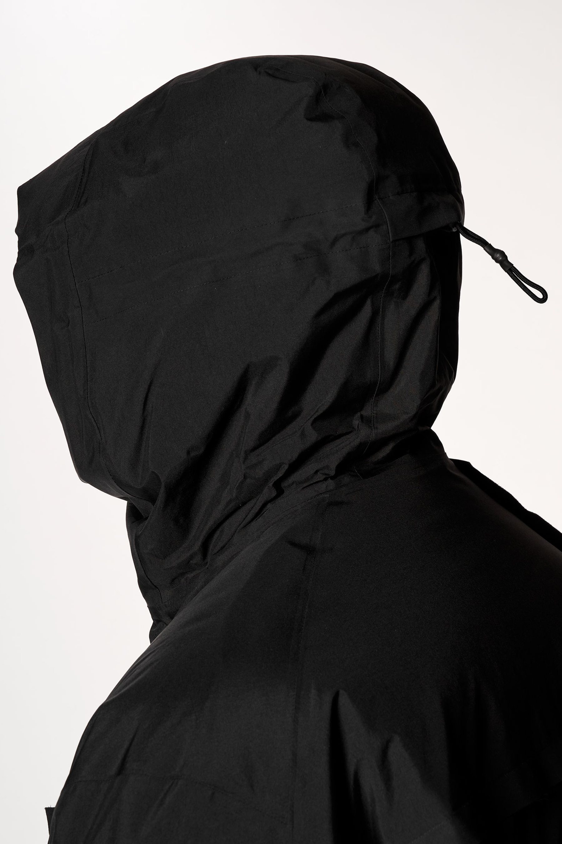 Y-3 Regular Fit Padded Recycled Nylon Gore-Tex Jacket Bekleidung, Mantel, Kapuze