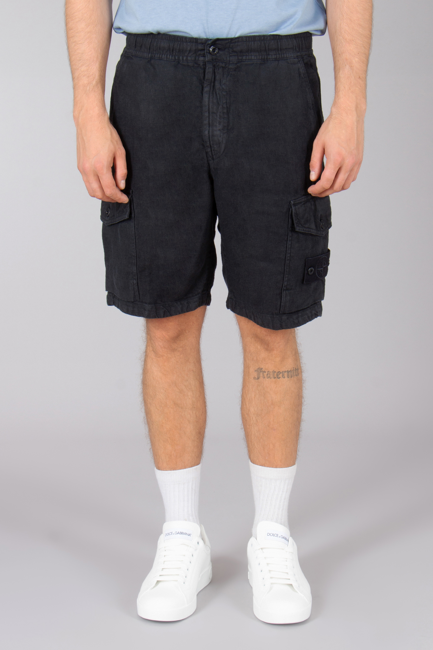 STONE ISLAND Ghost Piece Regular Fit Diagonal Linen Cargo Bermuda Shorts Bekleidung, Kurze Hosen, Person, Haut, Tätowierung