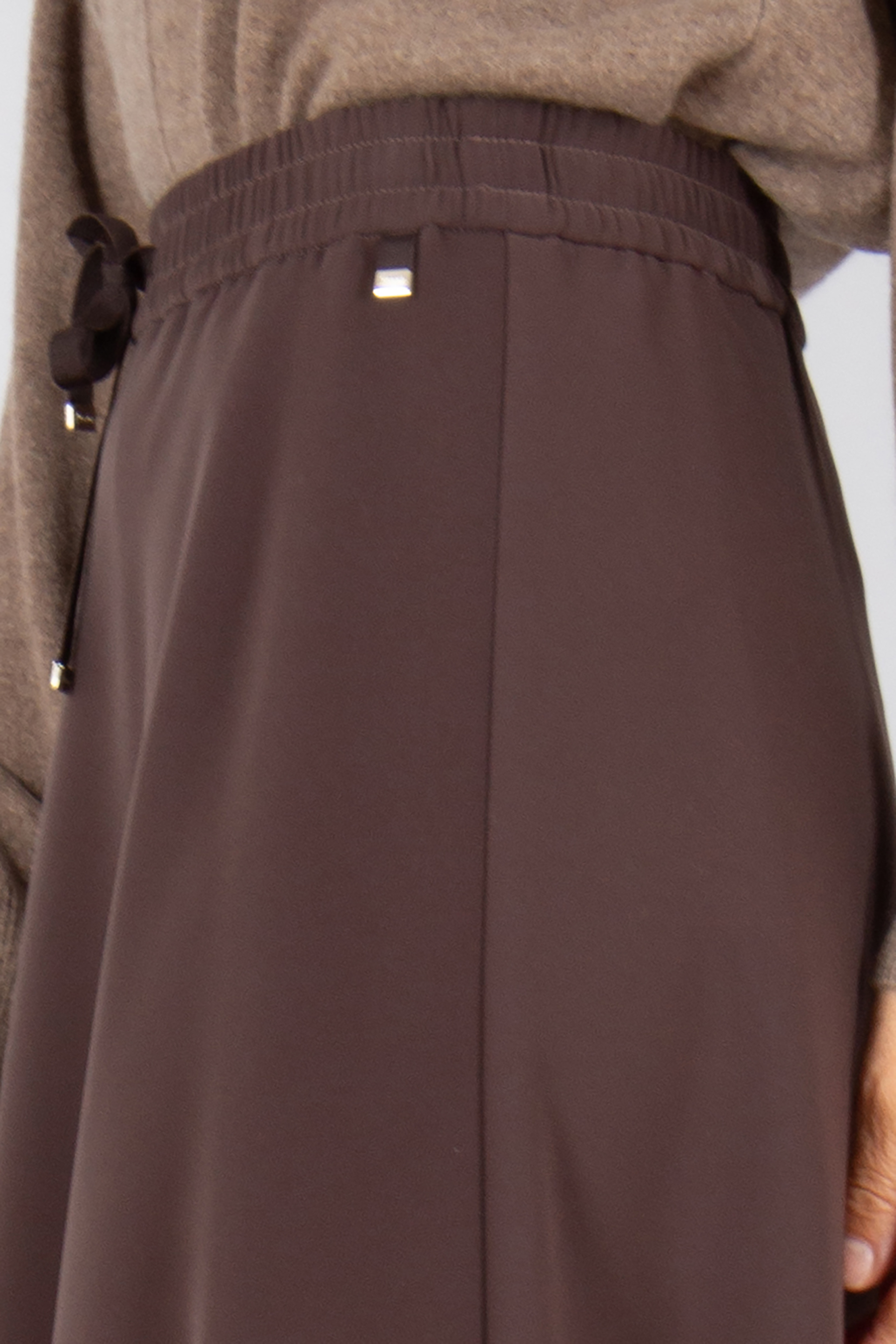 Rock, Hosen, Erwachsener, Person, Frau