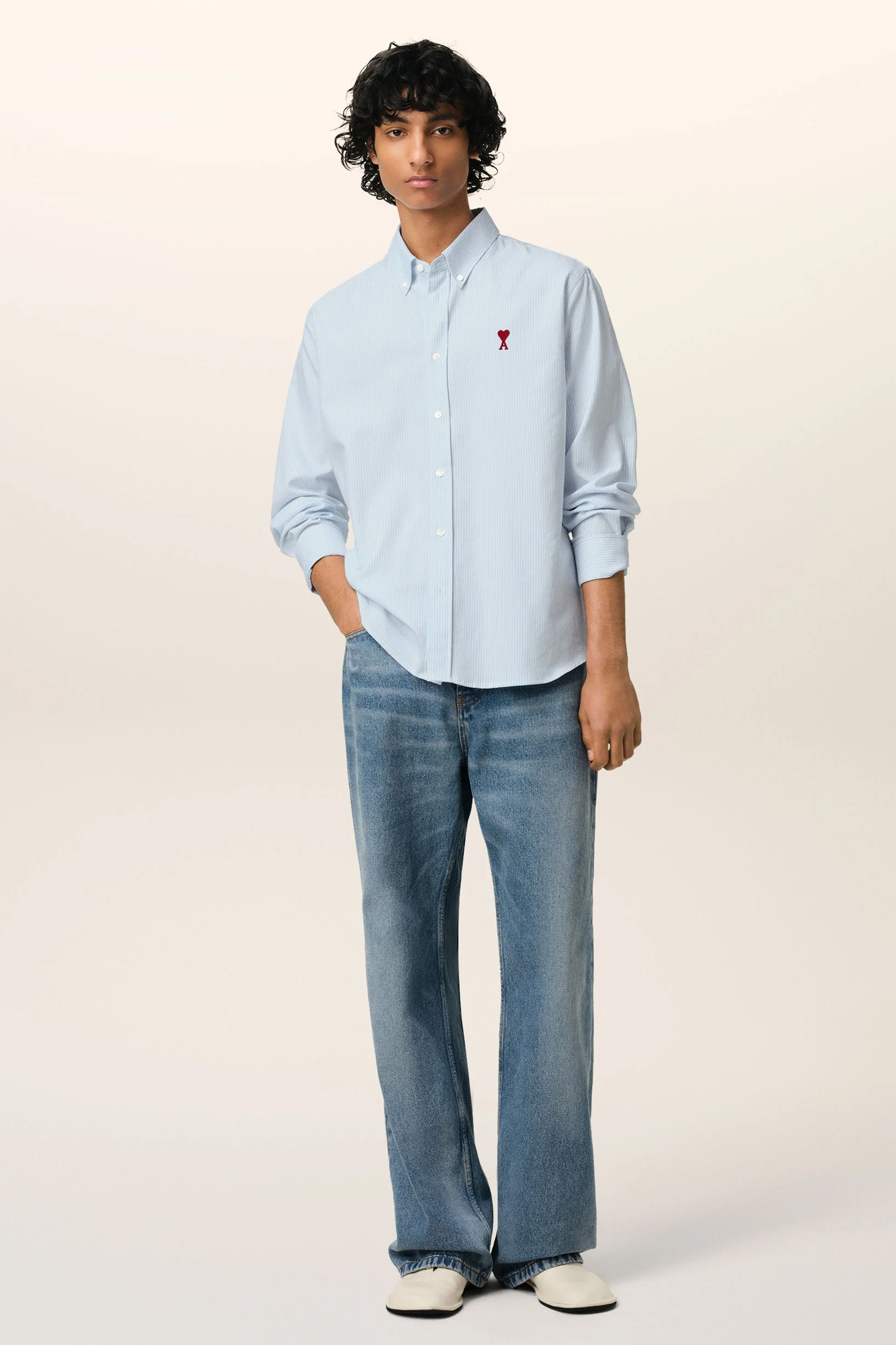 AMI PARIS Classic Fit Ami De Coeur Striped Cotton Oxford Button-Down Shirt Hemd, Hosen, Kleid, Hemd, Bluse, Person