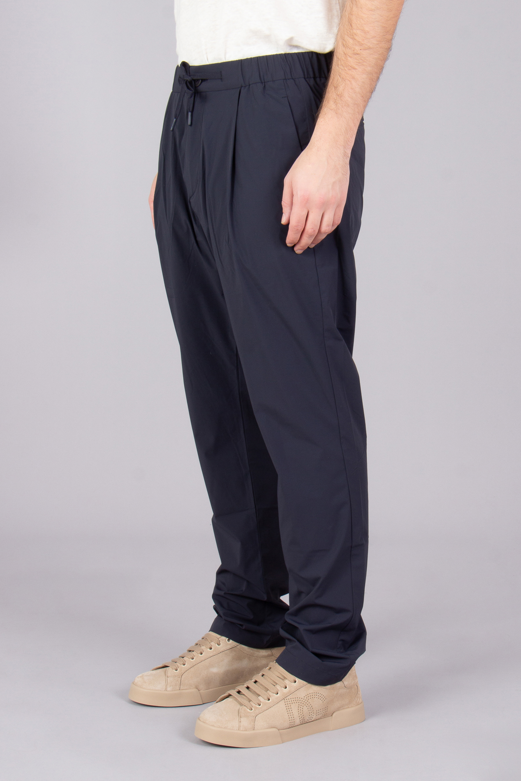 HERNO Regular Fit Nylon Maestro Pants HERNO Regular Fit Nylon Maestro Pants