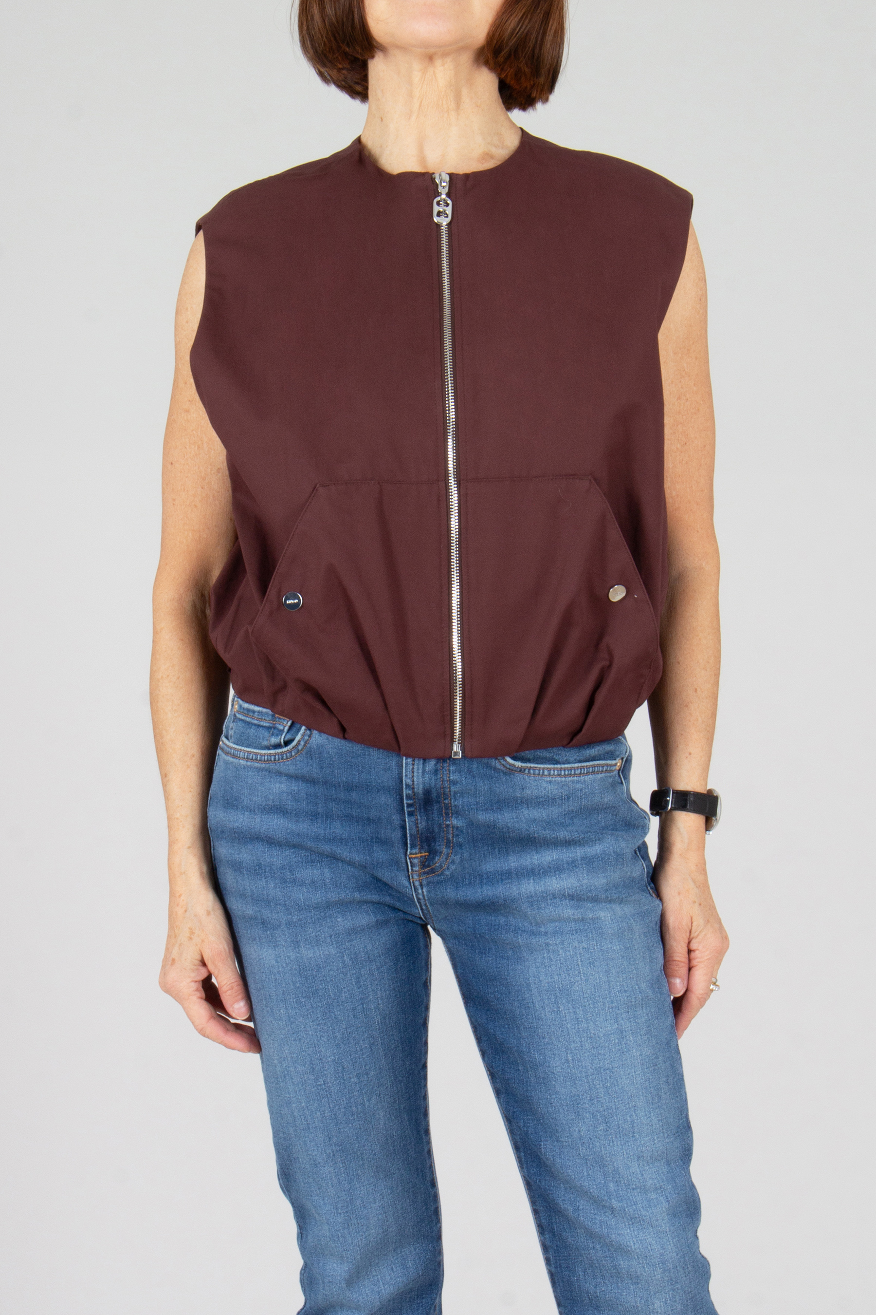 Weste, Bluse, Jeans, Hosen, Person