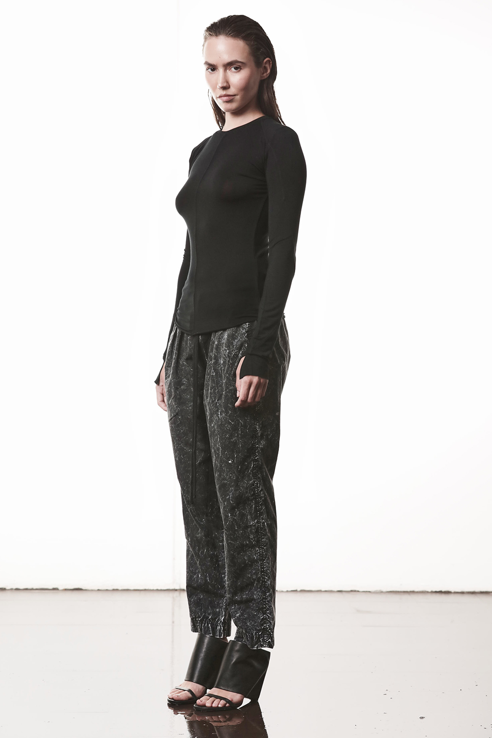 Langarm, Hosen, Schuh, Mann, Person