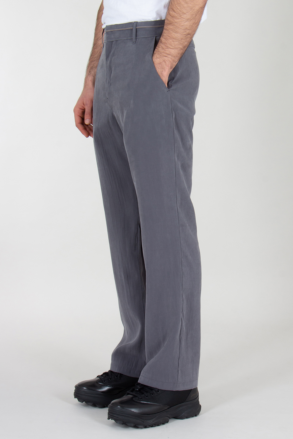 XLIM Regular Fit Pleat Detail Trousers 
